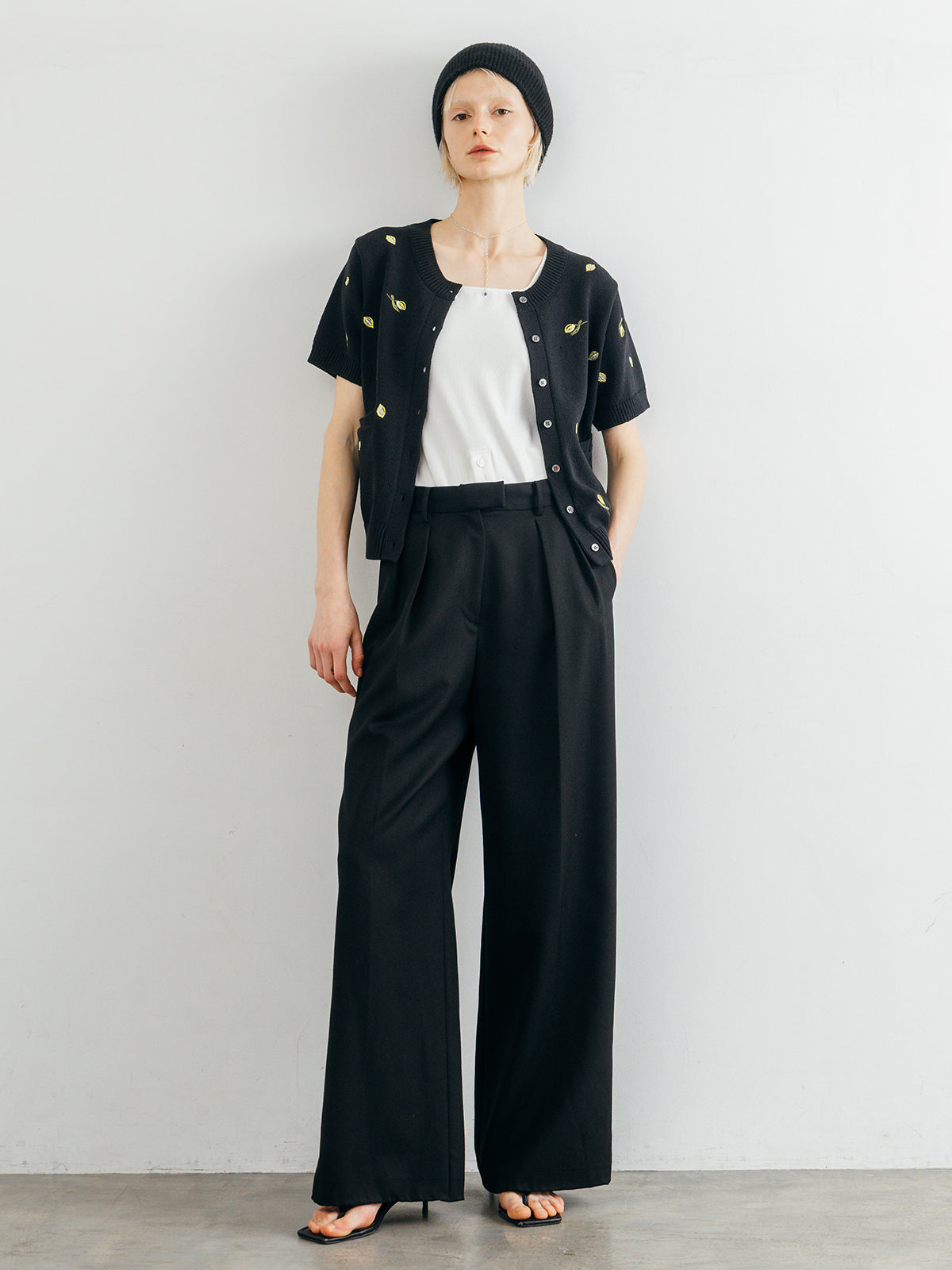 MOTIF EMBROIDERY KNIT CD