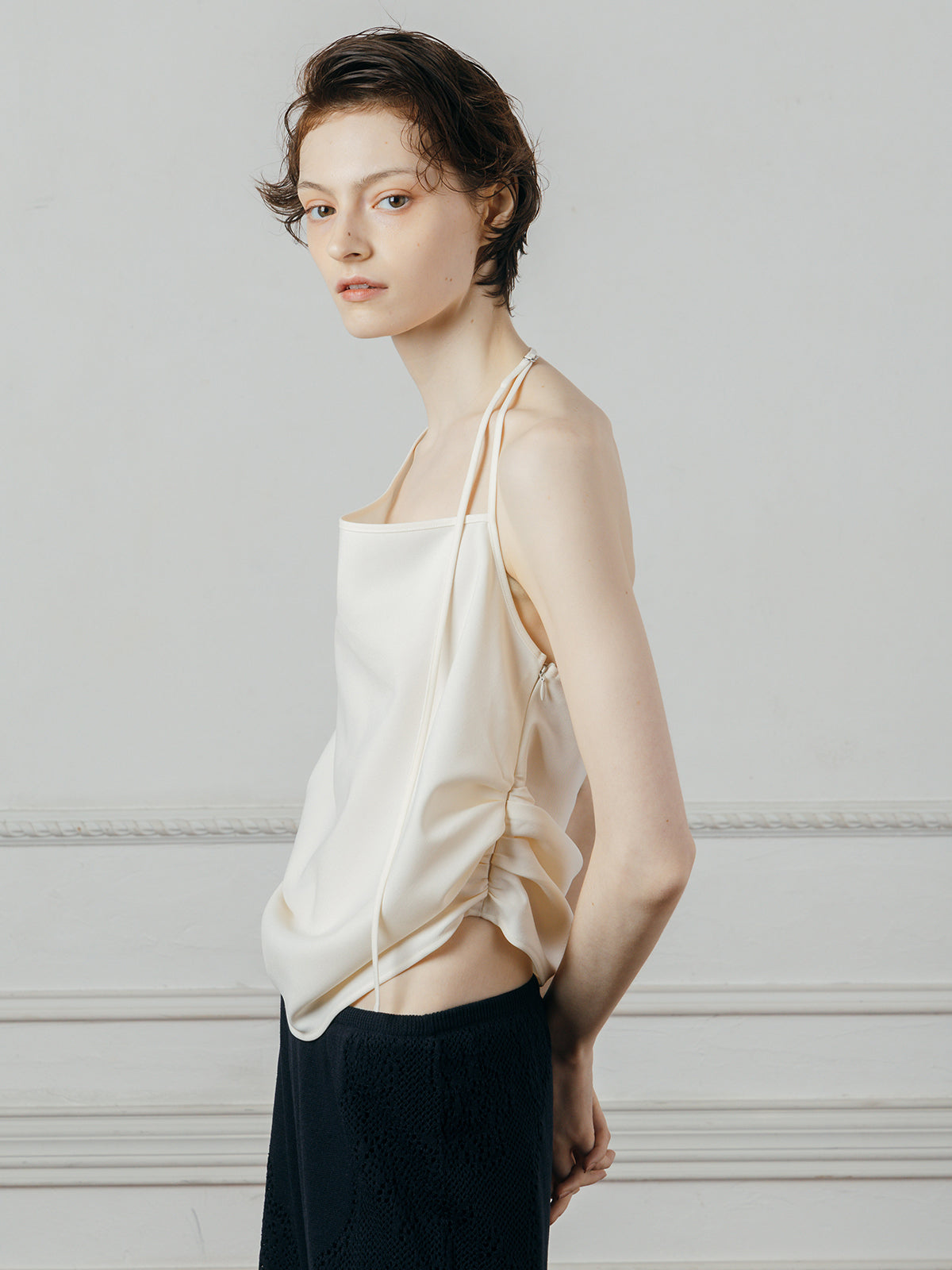 HOLTER NECK TOPS