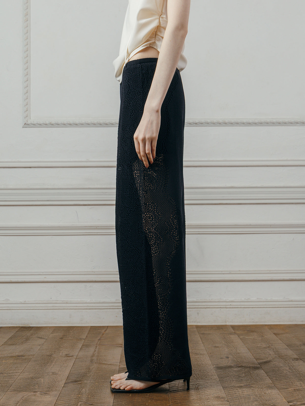 LACE KNIT PANTS