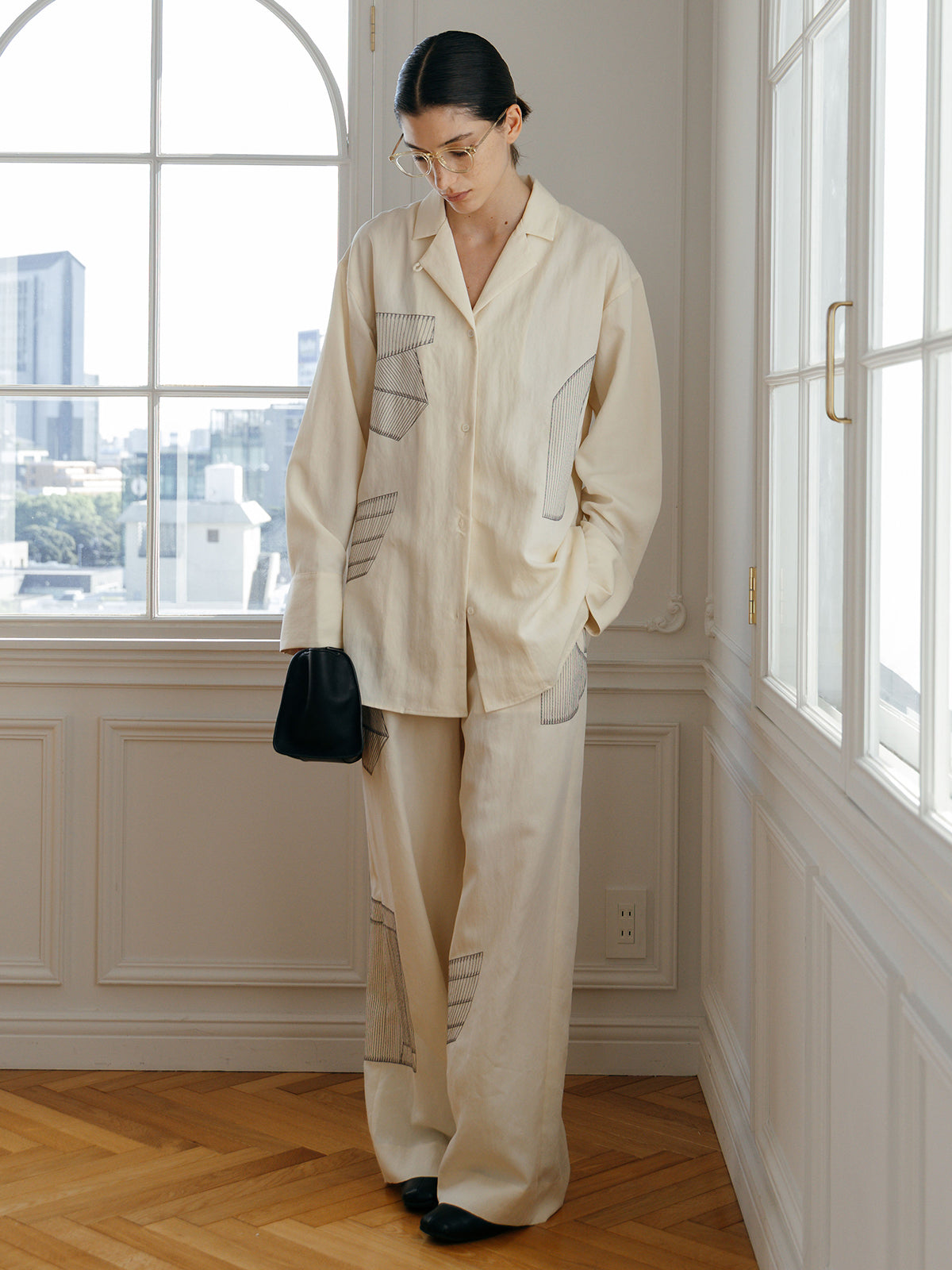 ART EMBROIDERY SHIRT