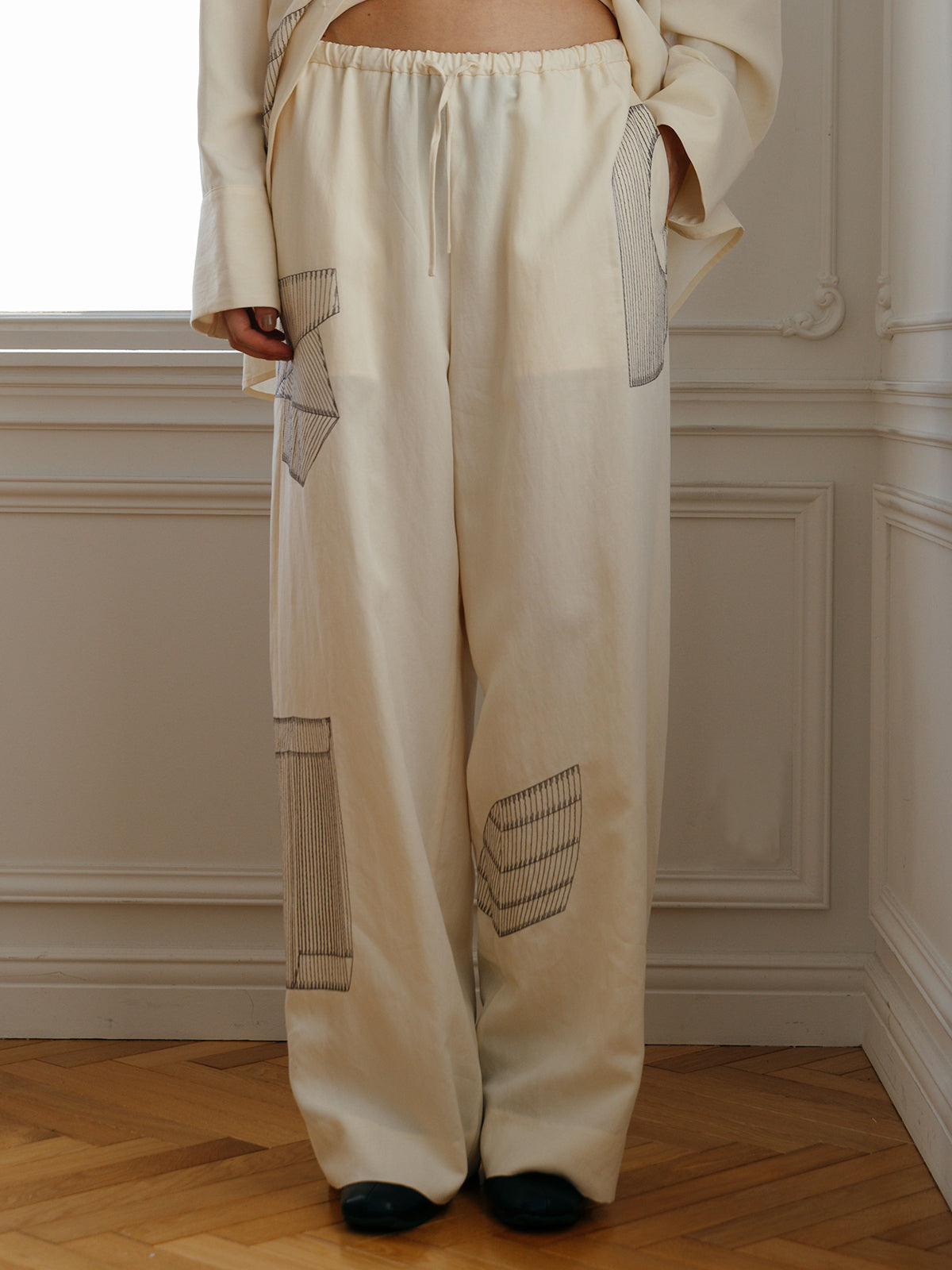 ART EMBROIDERY PANTS