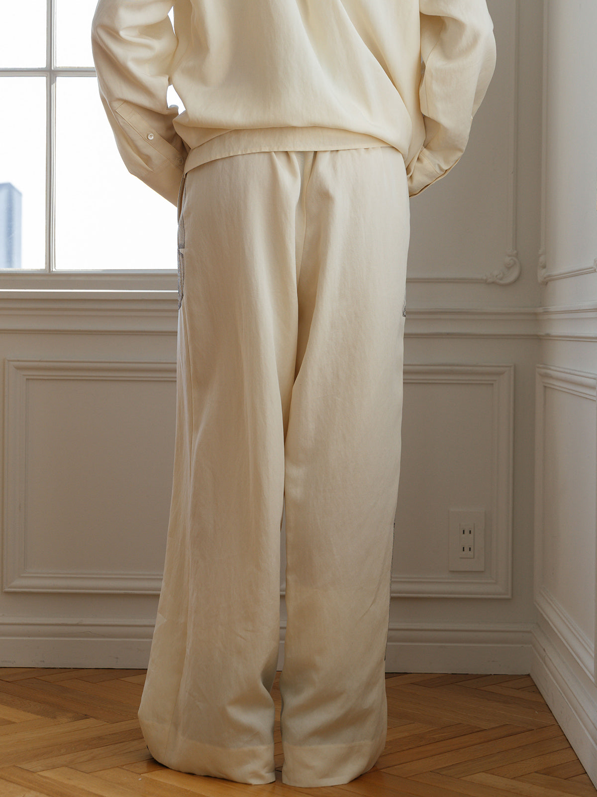 ART EMBROIDERY PANTS