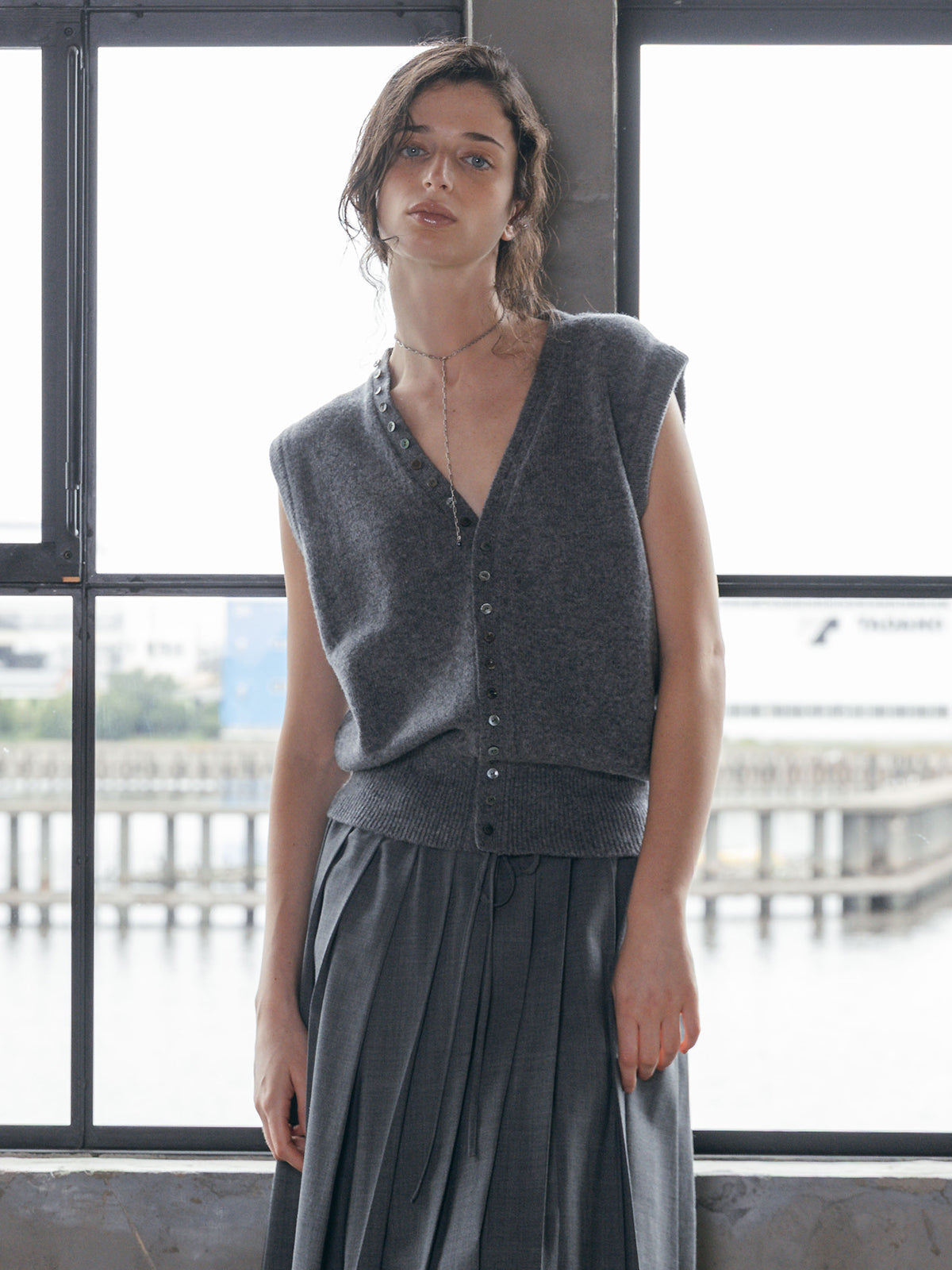KNITTED VEST TOP