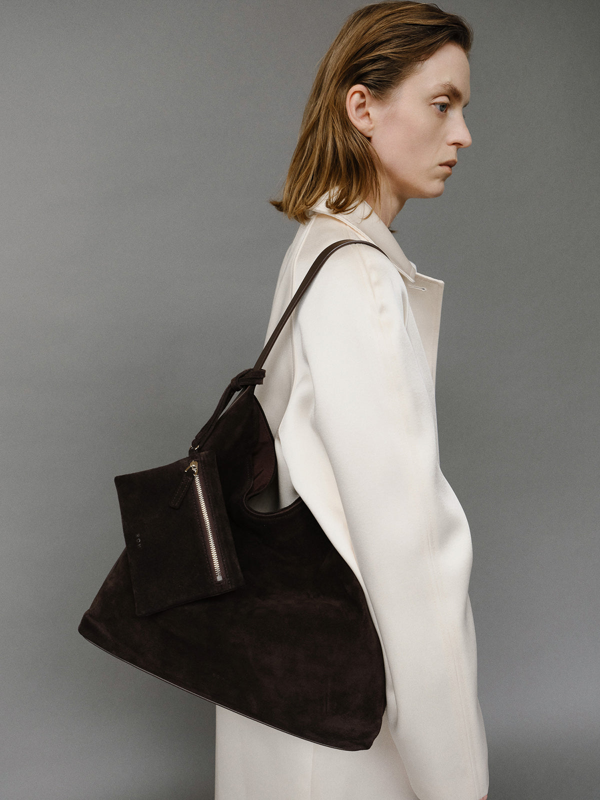 【ROH SEOUL】Pulpy hobo bag