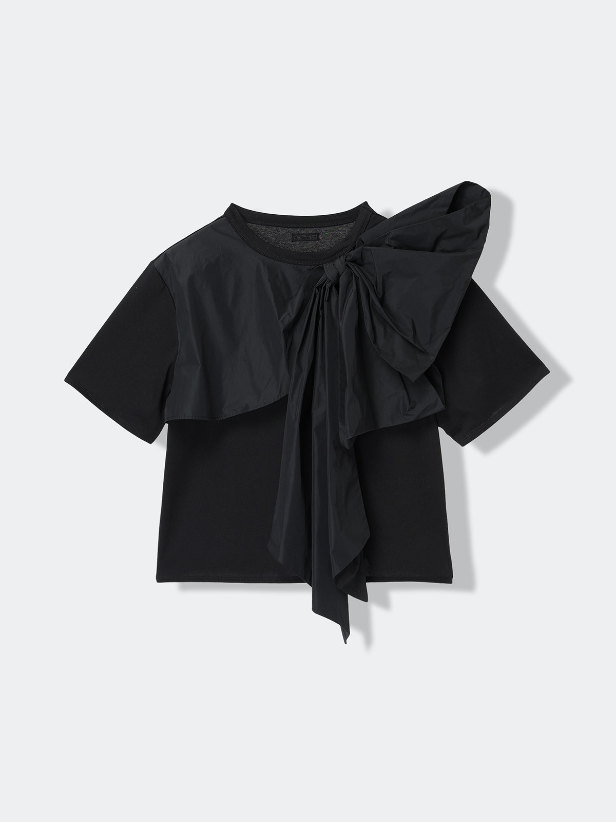 HUGE RIBBON Tshirt