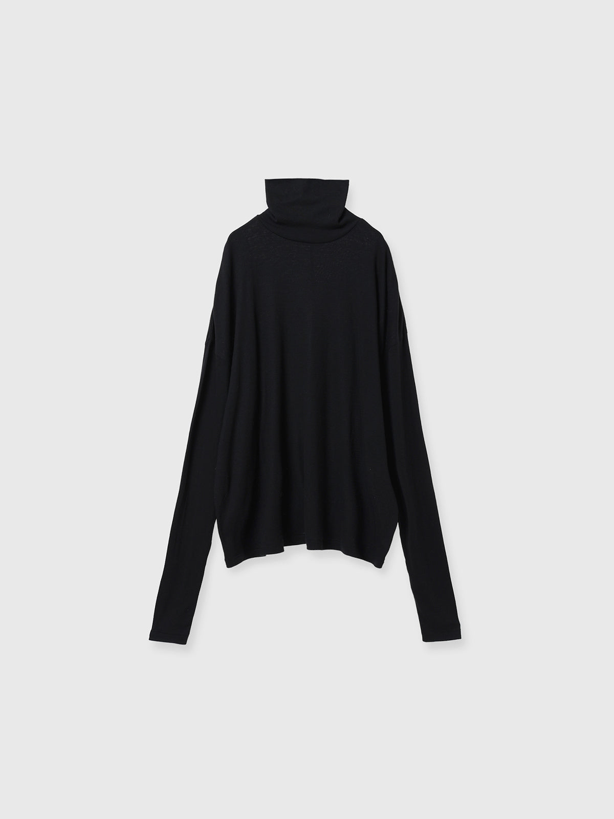 FINE WOOL OVER HIGH NECK TOPS