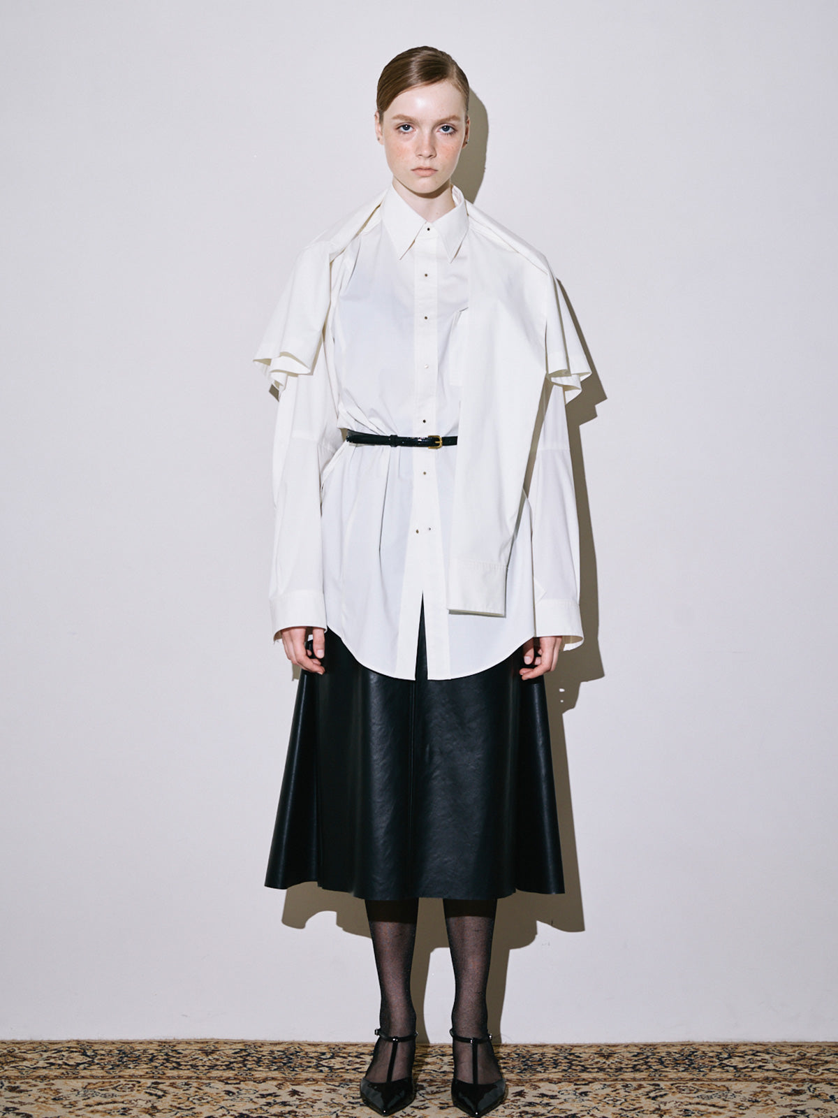 Deformation conceal shirt