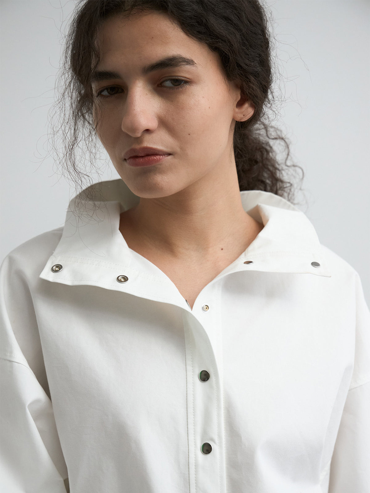 HIGH NECK BLOUSE