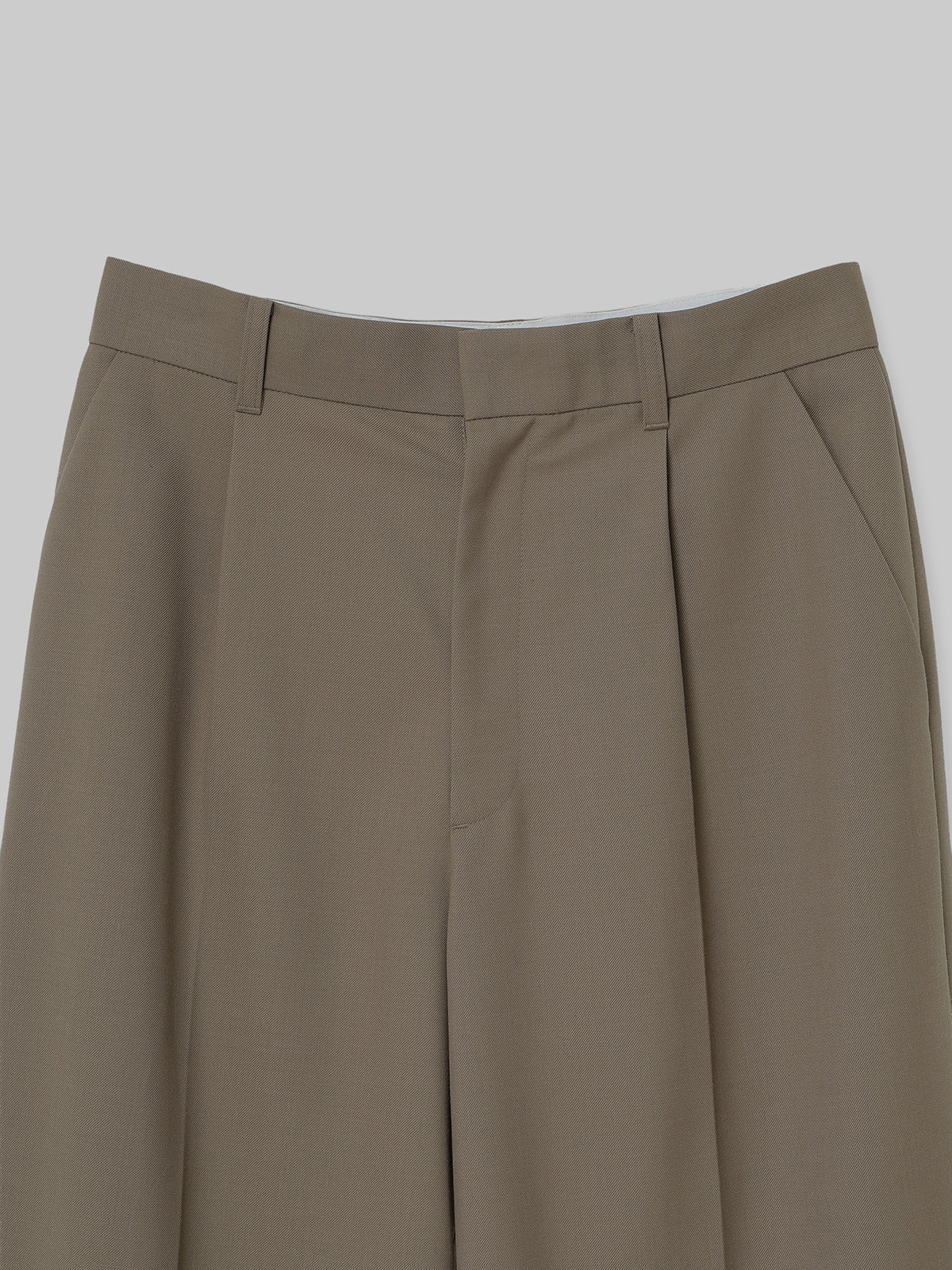 MID LENGTH PANTS