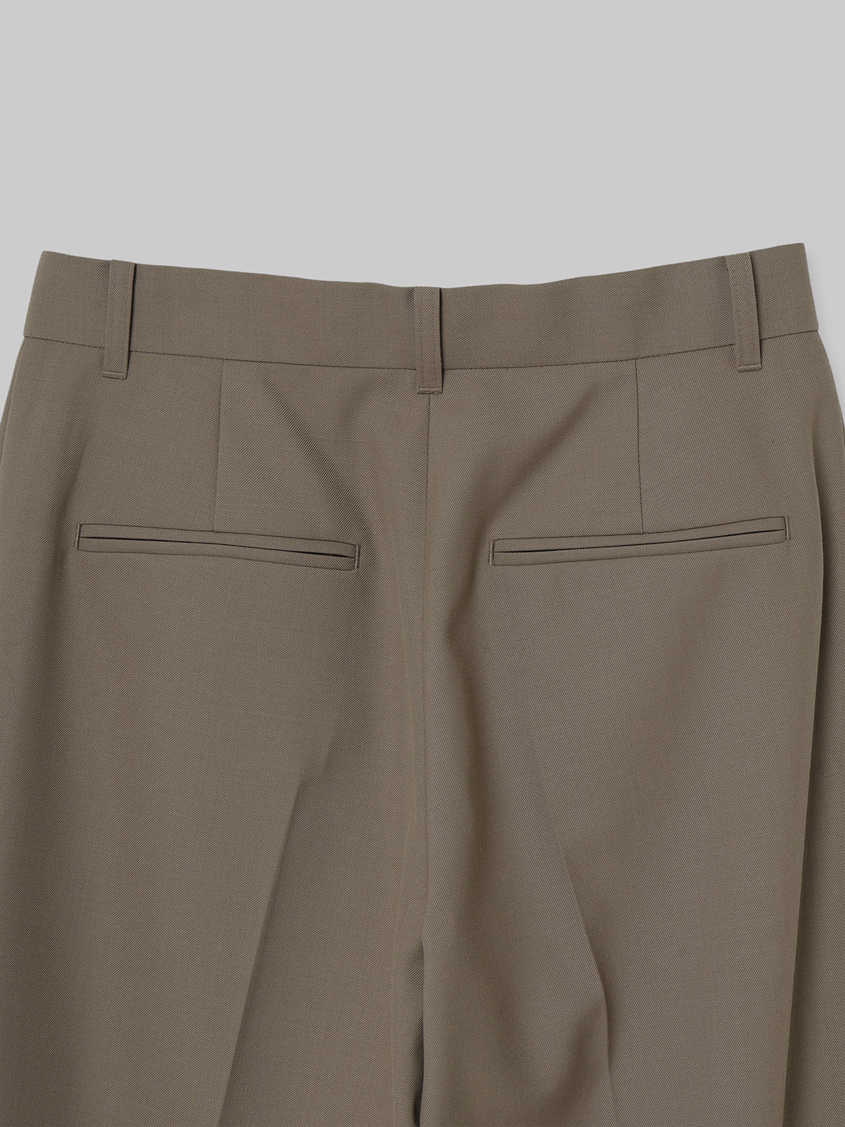 MID LENGTH PANTS