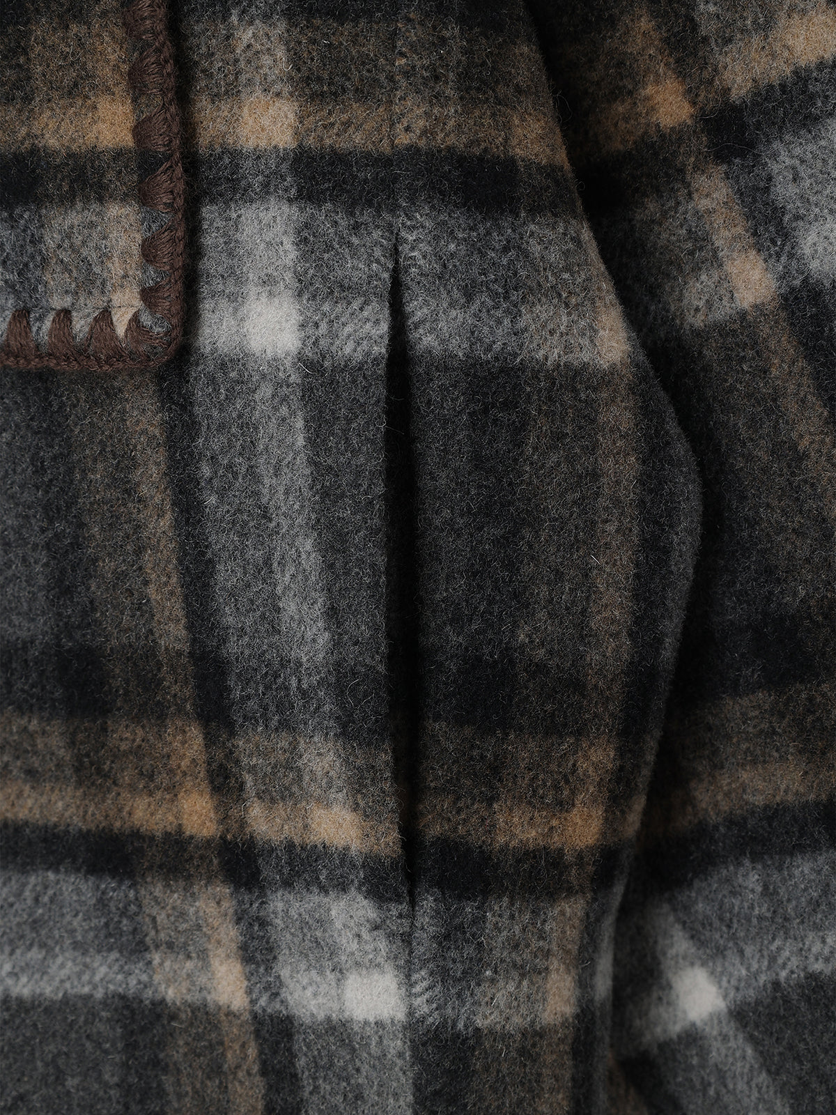 WOOL EMBROIDERY SHORT ZIP JACKET