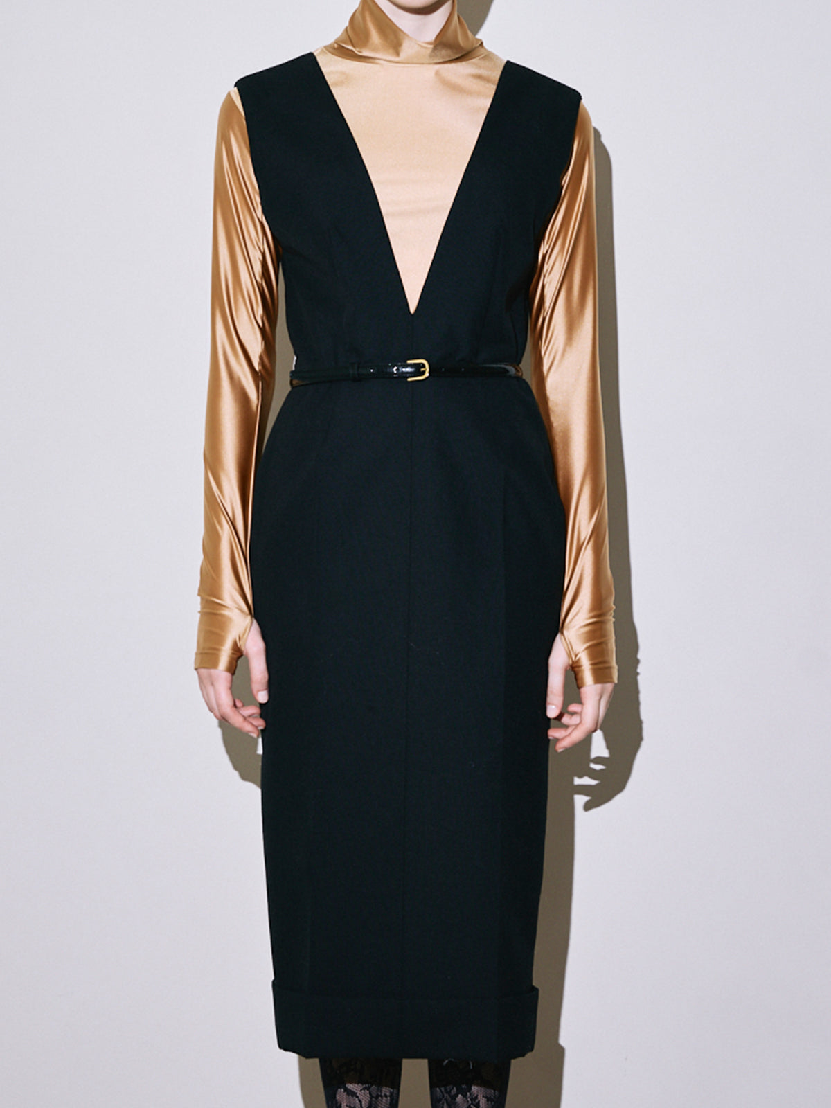 Deformation lace skirt