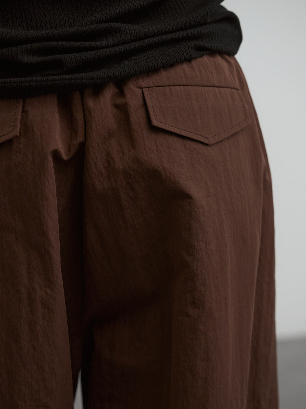 GHATHER NYLON PANTS