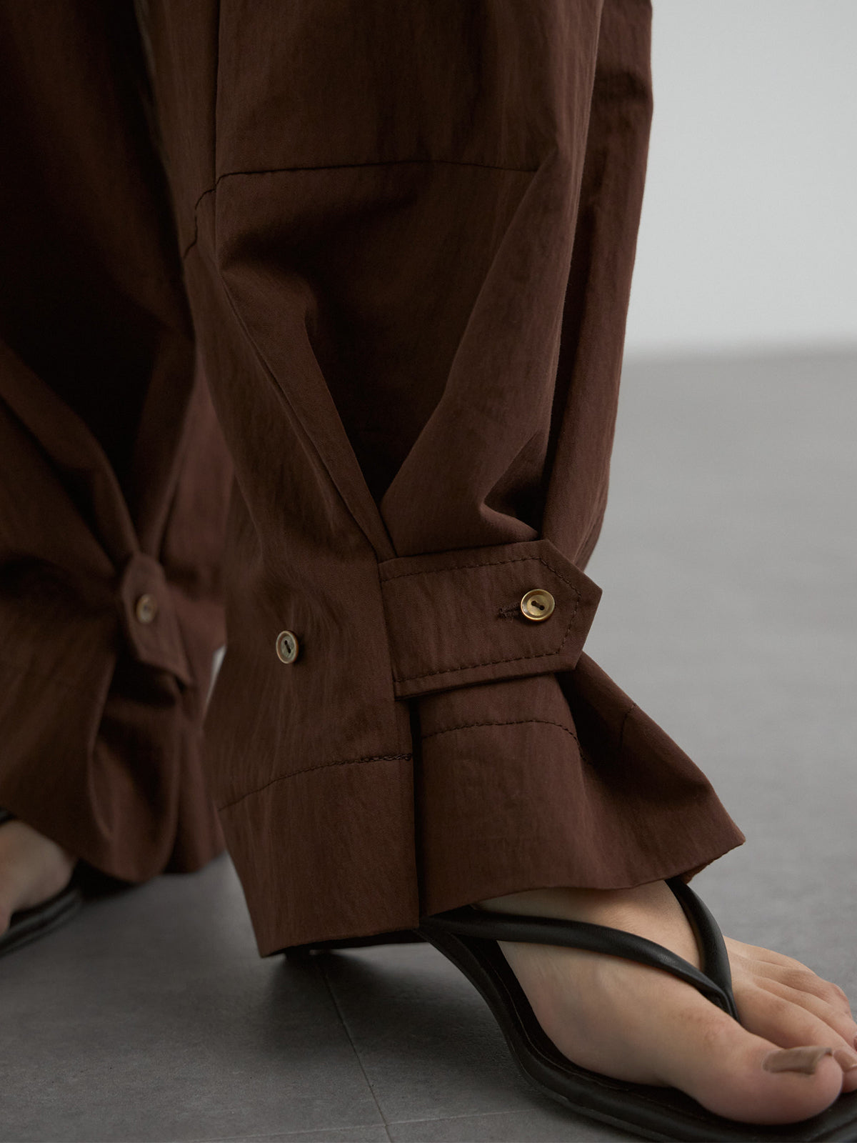 GHATHER NYLON PANTS