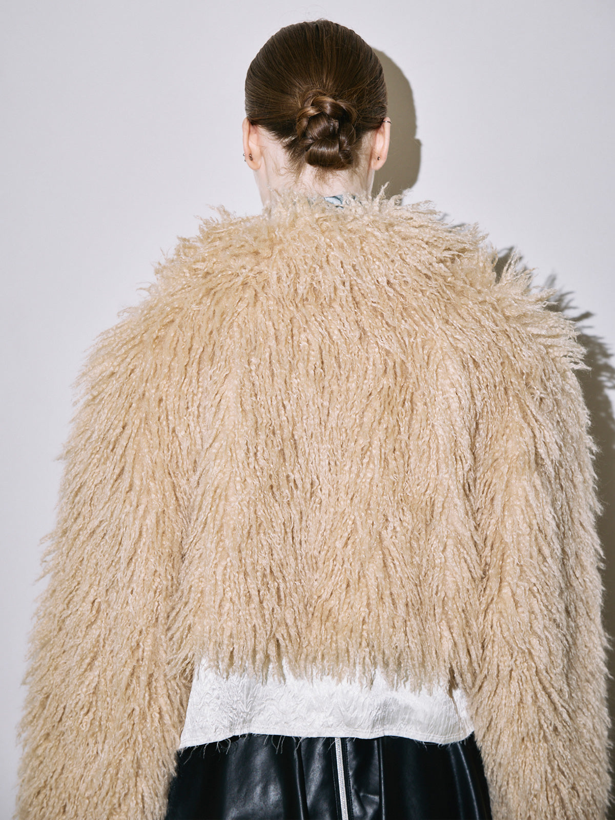 Vague fur short jacket