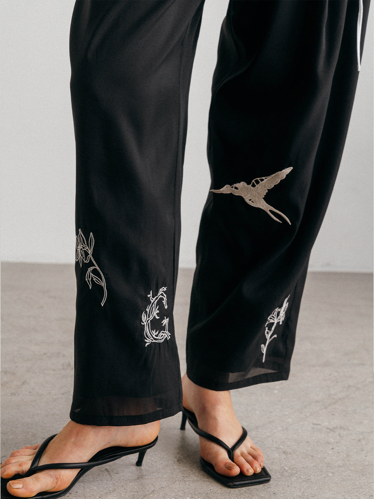 FRAGMENT VEIL PANTS