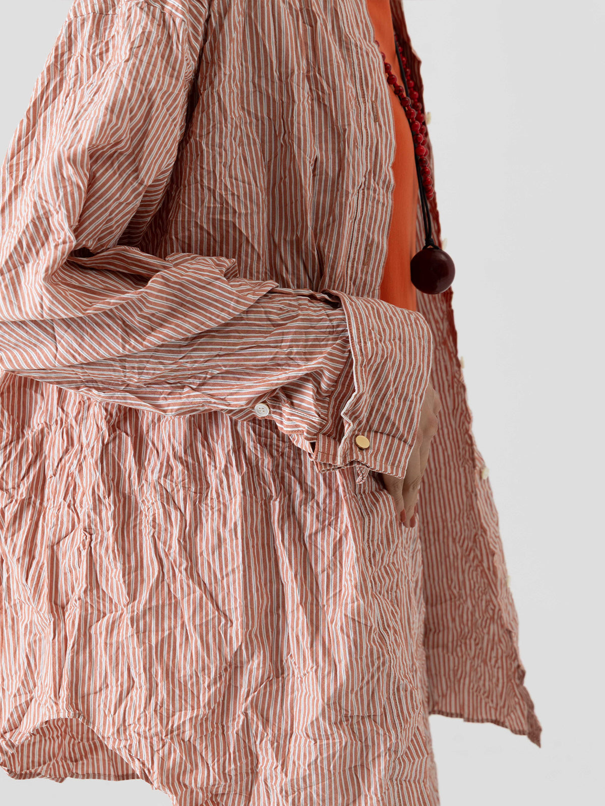 ORIGAMI PLEATS STRIPE SHIRT