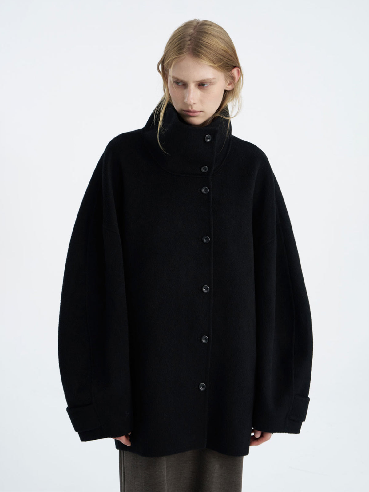 【Studio Doe】100% Wool Volume Sleeve Handmade Coat
