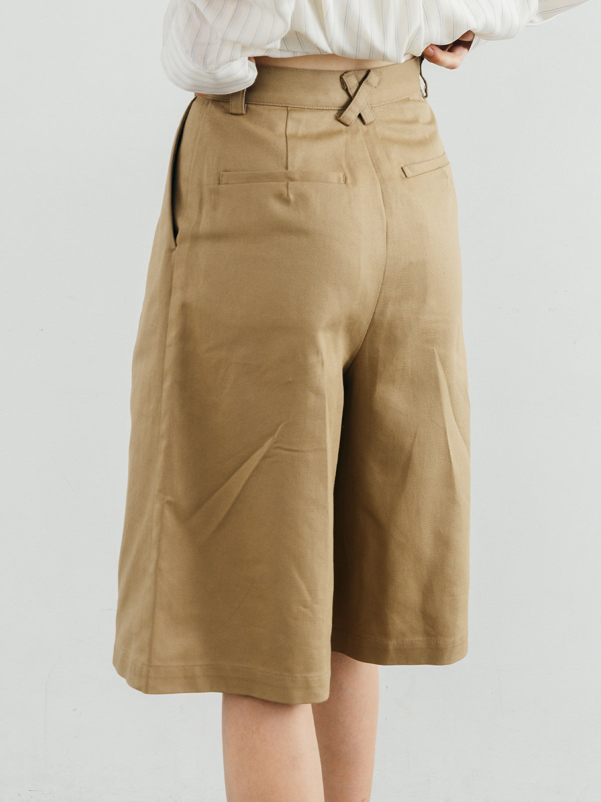 WIDE BERMUDA PANTS