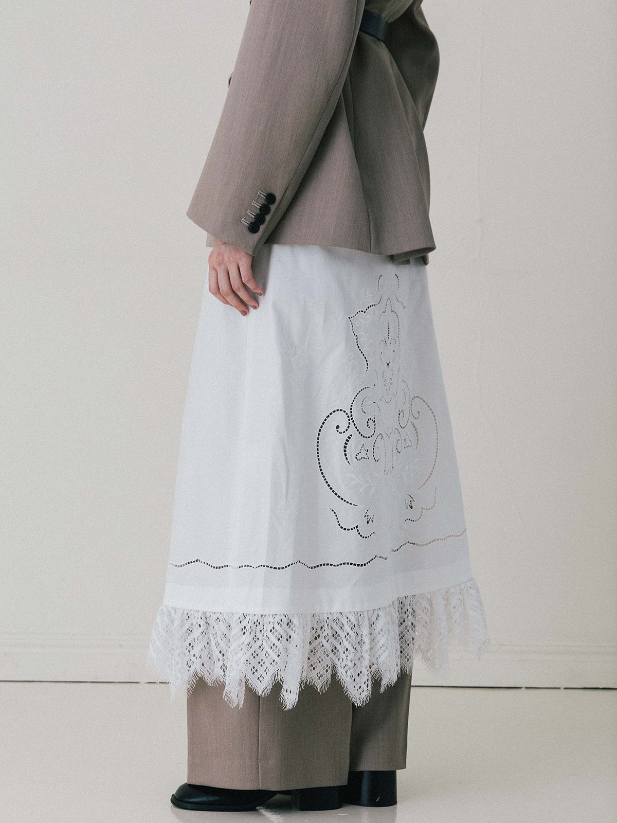 VENEZIA LACE SKIRT