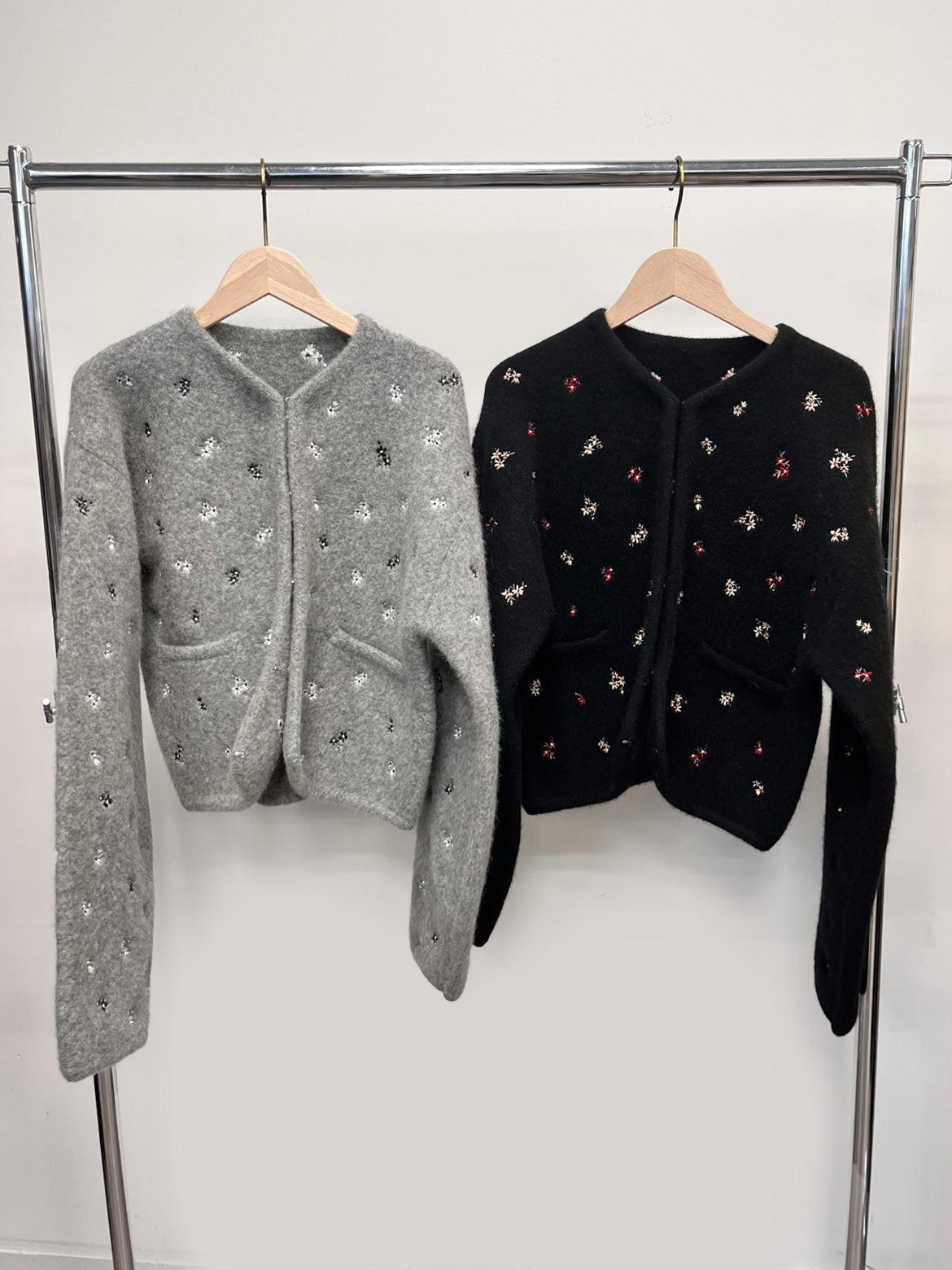 FLOWER EMBROIDERY KNIT JACKET