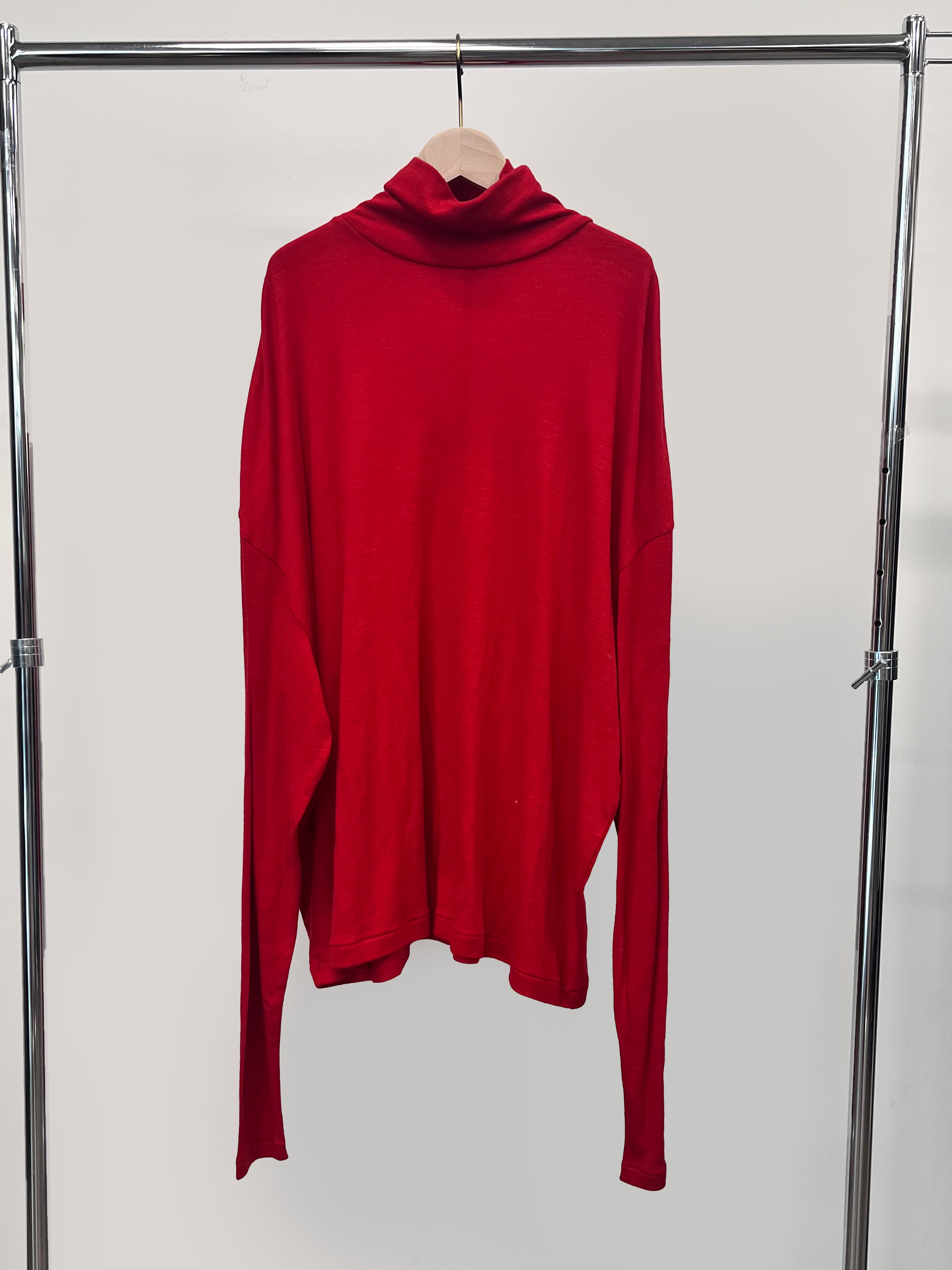 FINE WOOL  OVER HIGH NECK TOPS