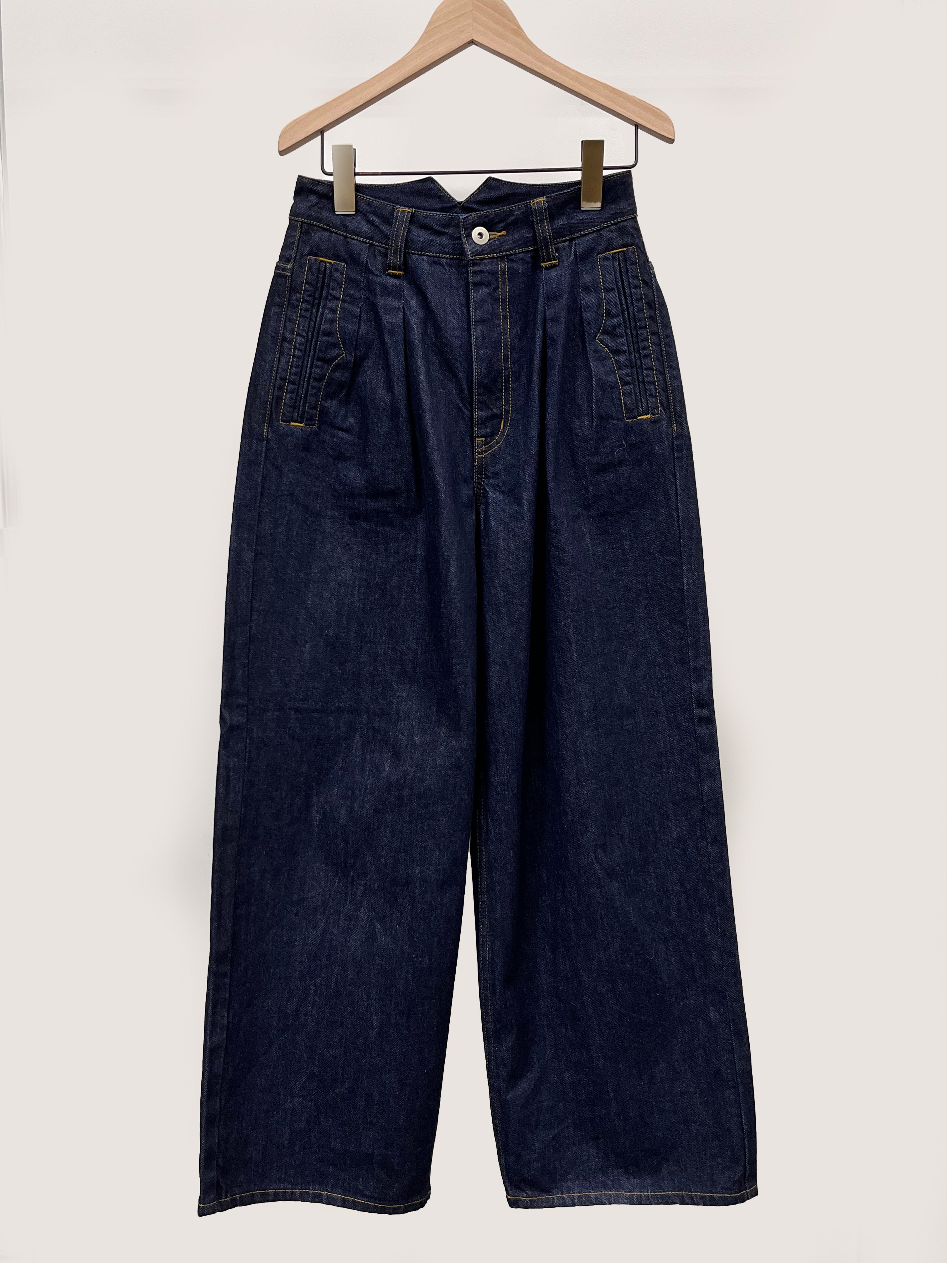 TWO TUCK BUGGY DENIM