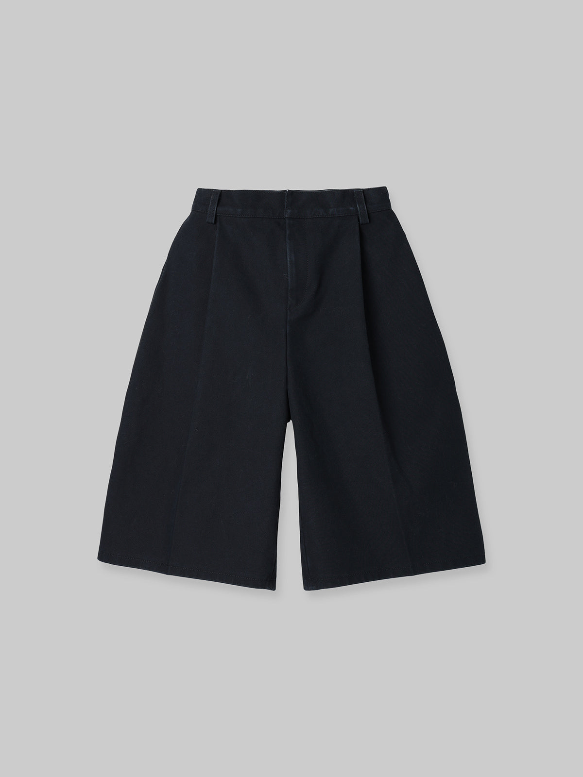 HALF PANTS