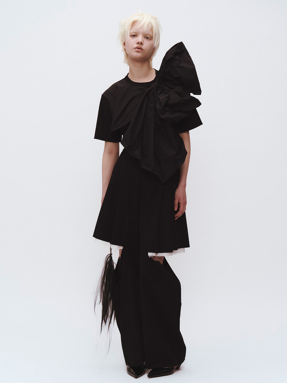 HUGE RIBBON Tshirt