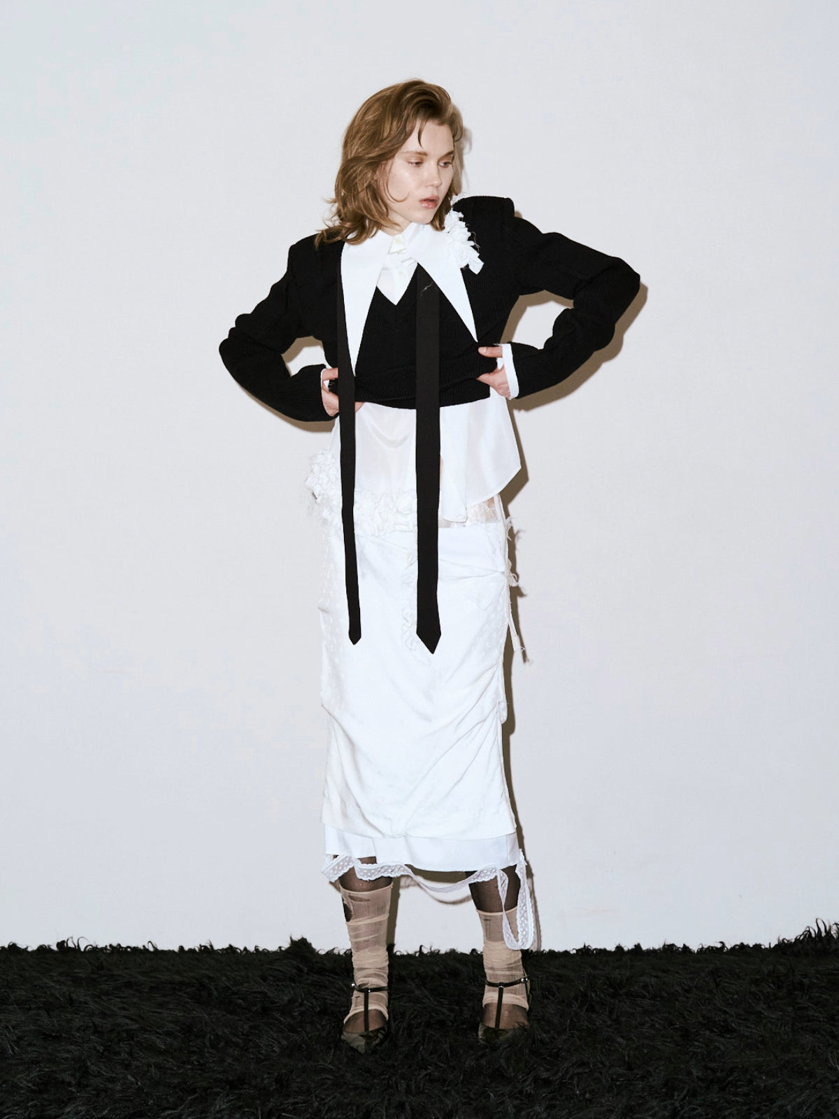 MARGE VNECK KNIT