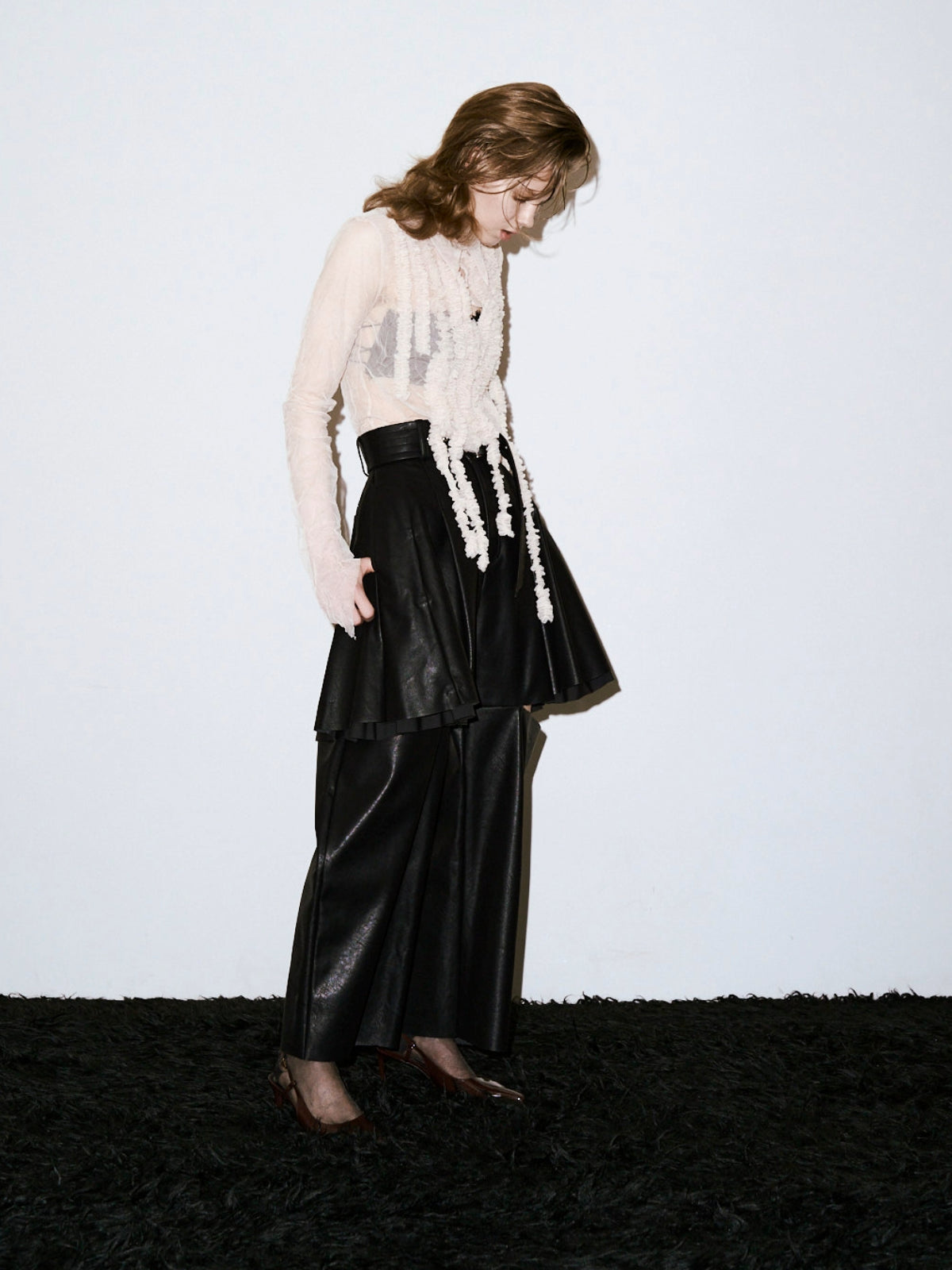ETERNAL FRILL LONG TOPS