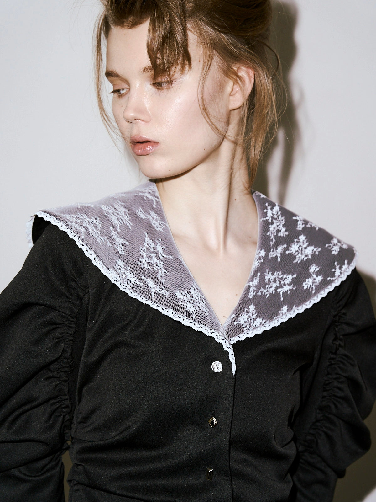 PAMELA LACE BLOUSE
