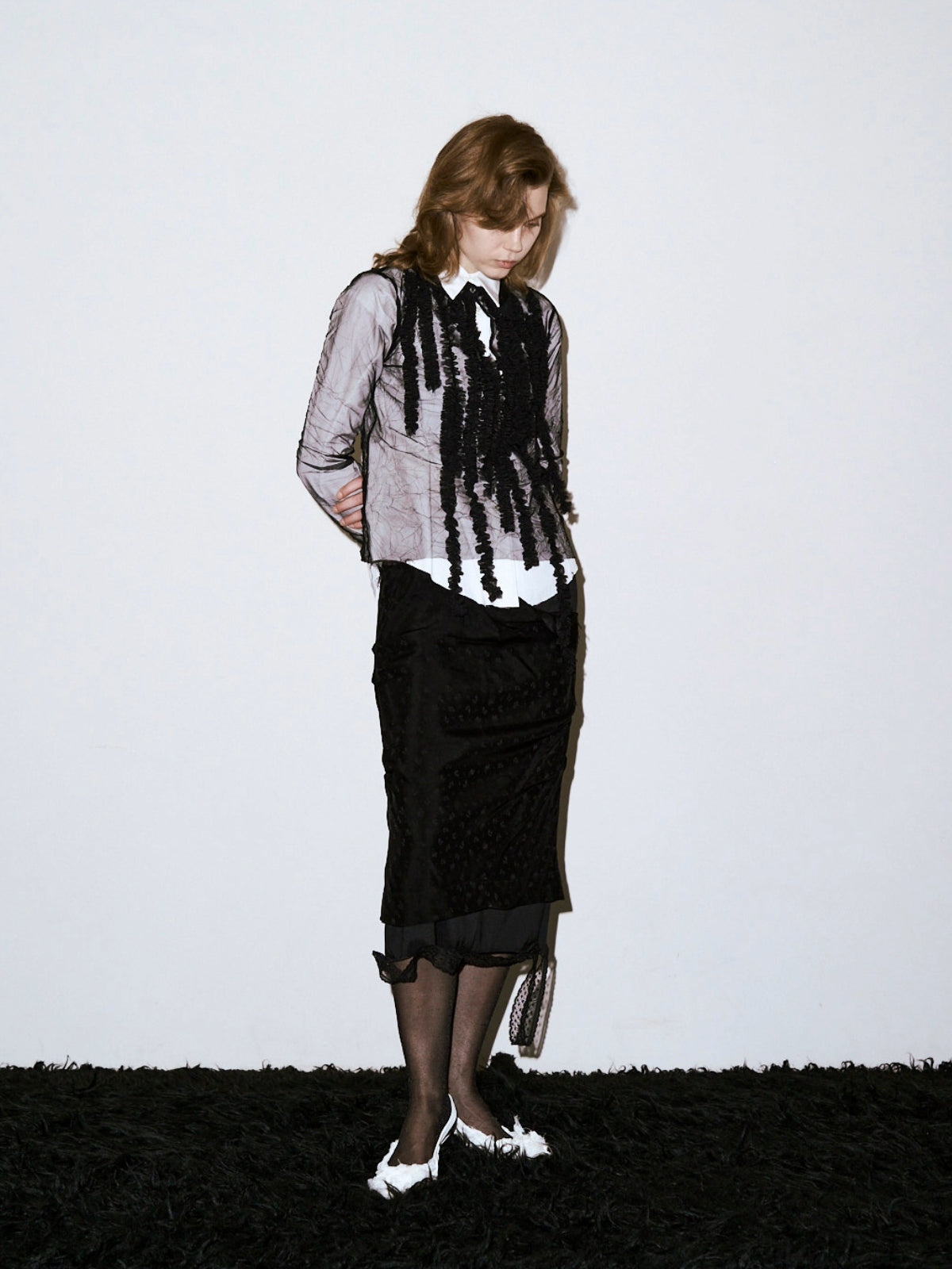 ETERNAL FRILL LONG TOPS