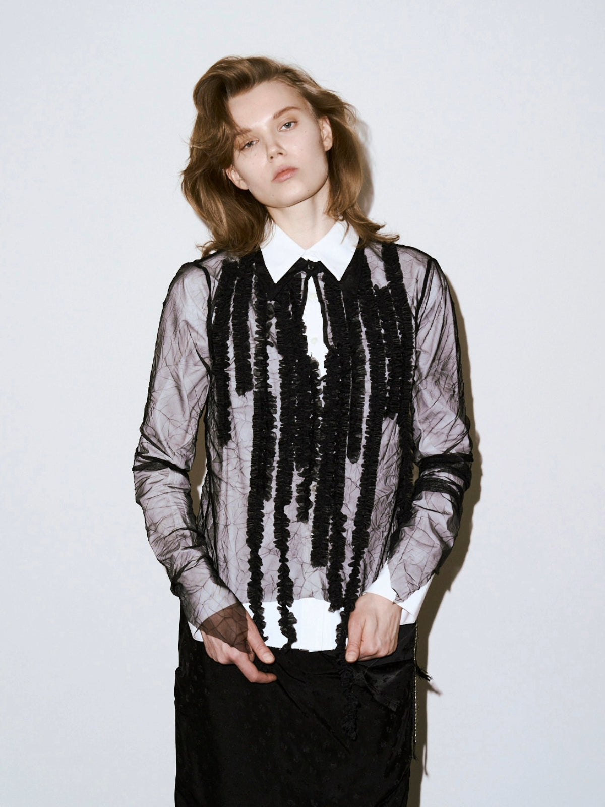 ETERNAL FRILL LONG TOPS