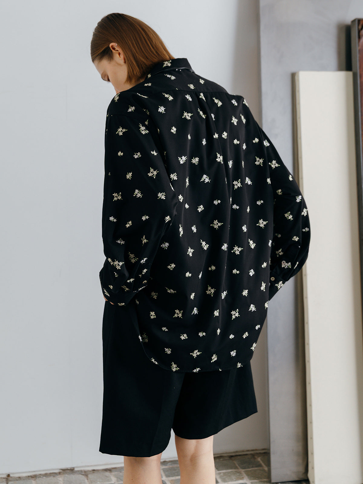 FLOWER EMBROIDERY SHIRTS