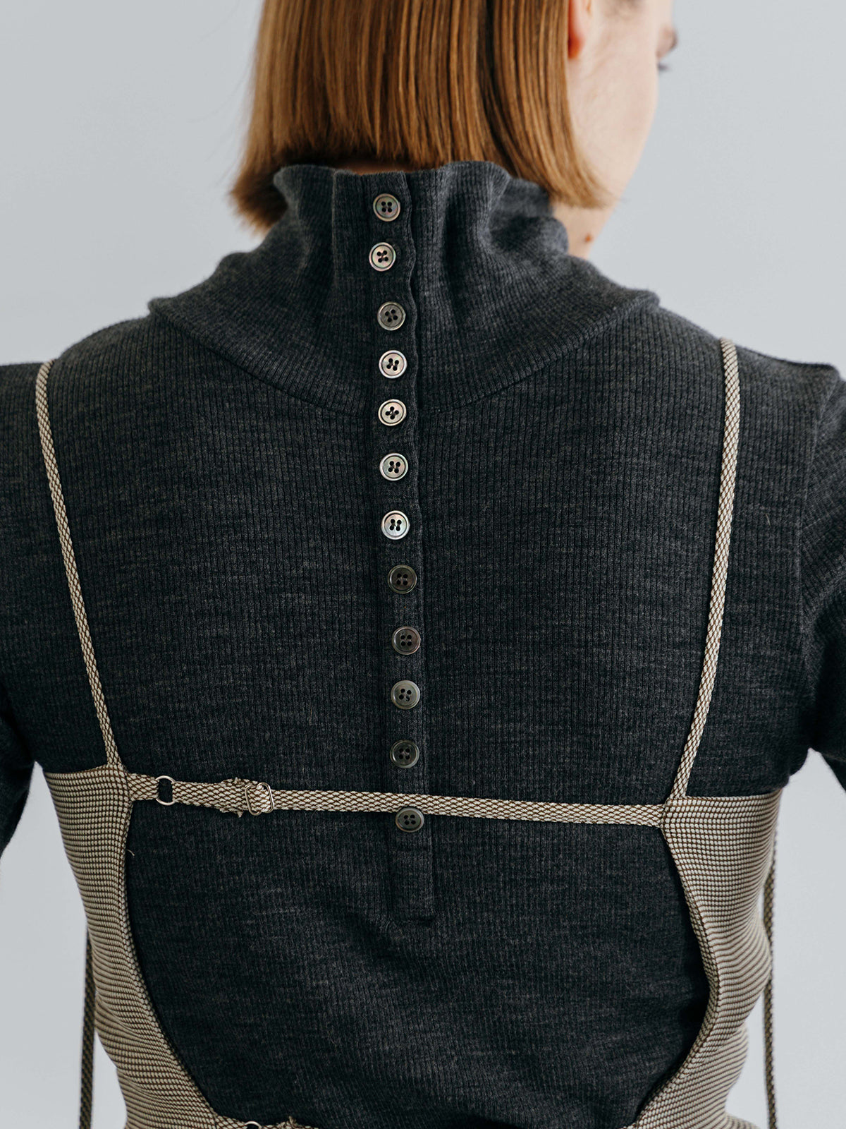 HENRY HIGH NECK TOPS