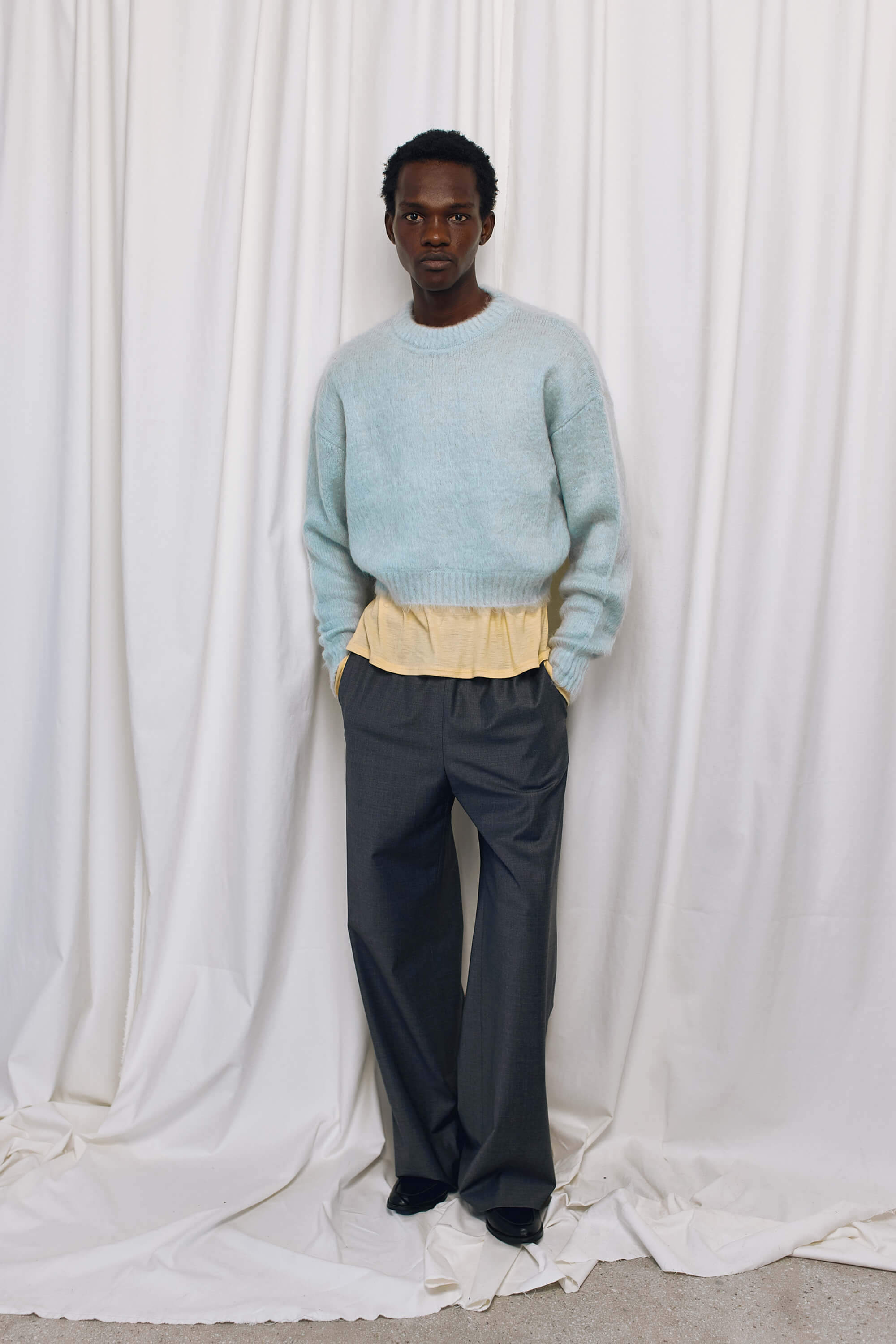 UNSTATE Look 22