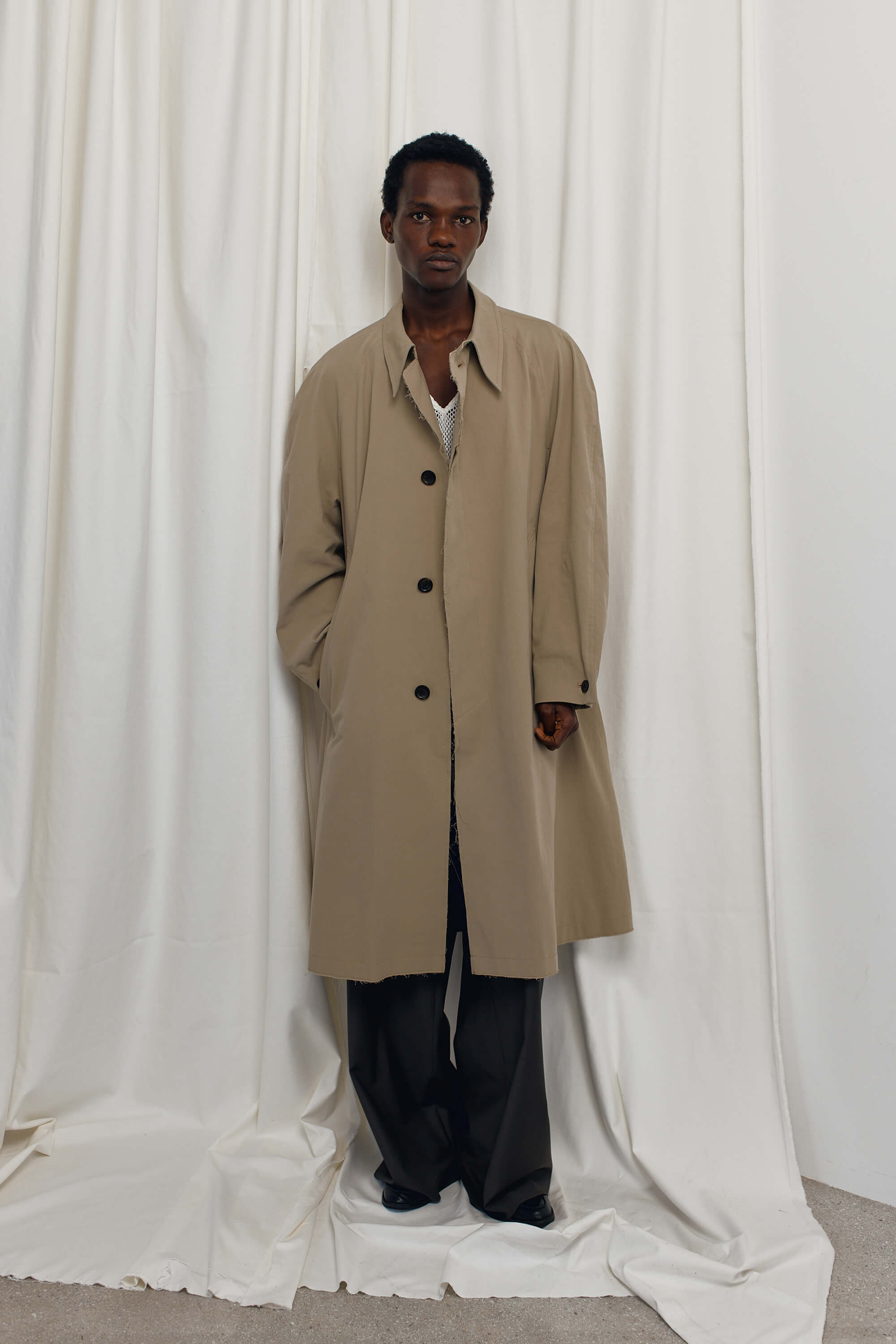 UNSTATE Look 07