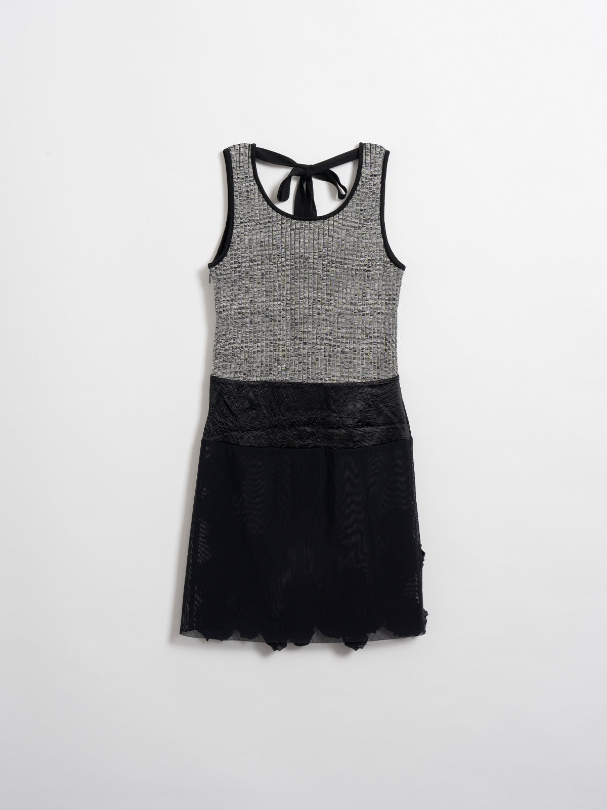 Rose reef embroidery knit