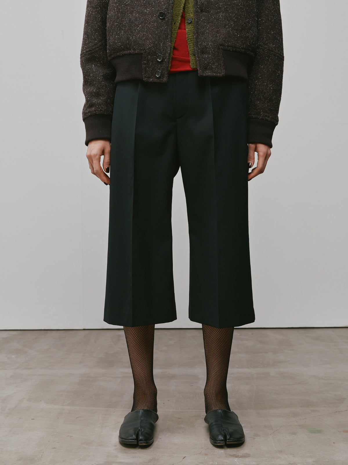 MID LENGTH PANTS