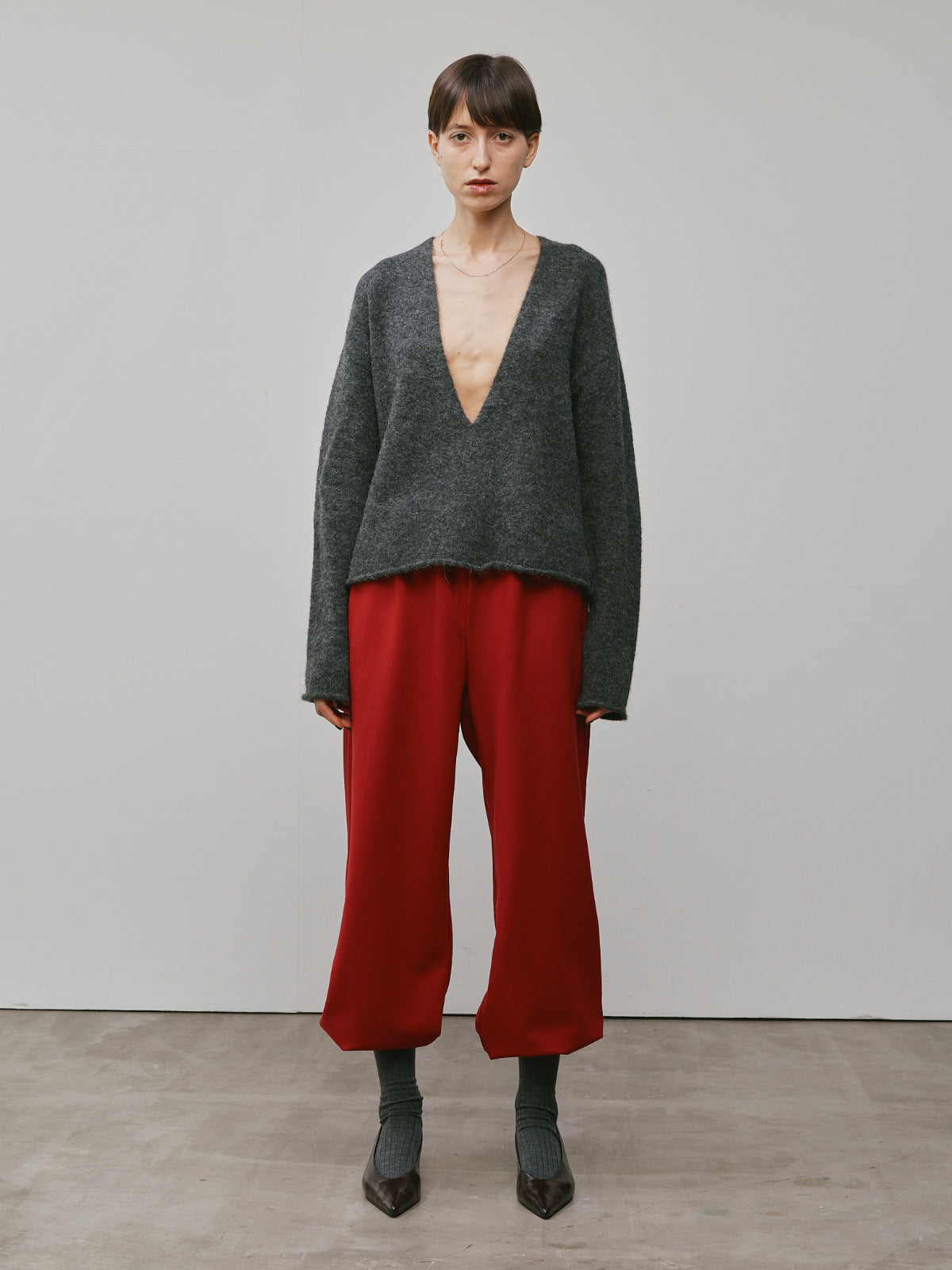 DEEP VN MOHAIR KNIT