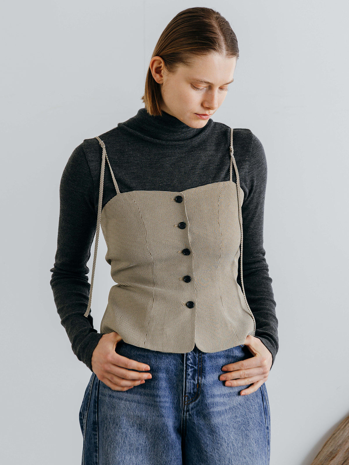 HENRY HIGH NECK TOPS