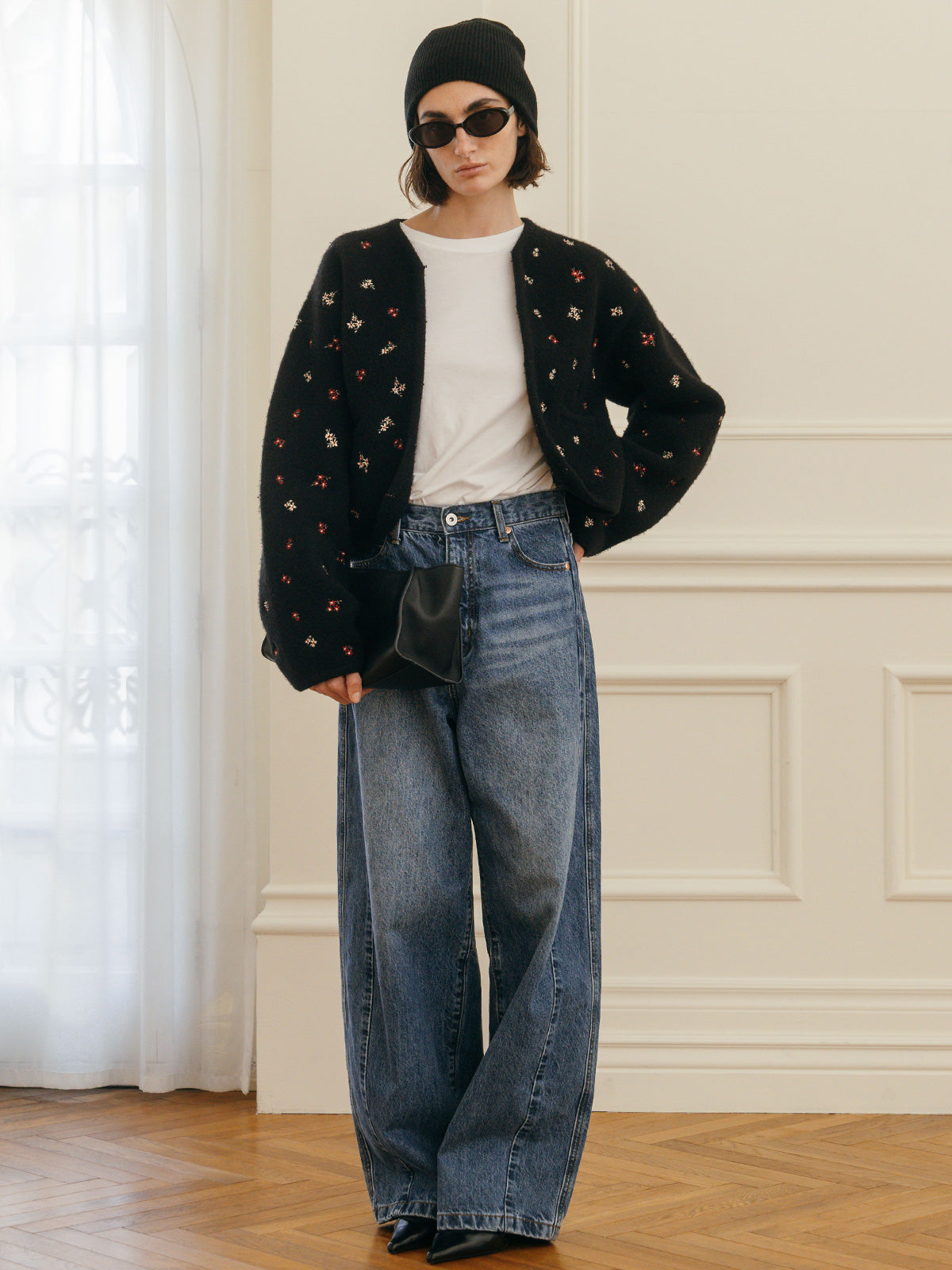 FLOWER EMBROIDERY KNIT JACKET