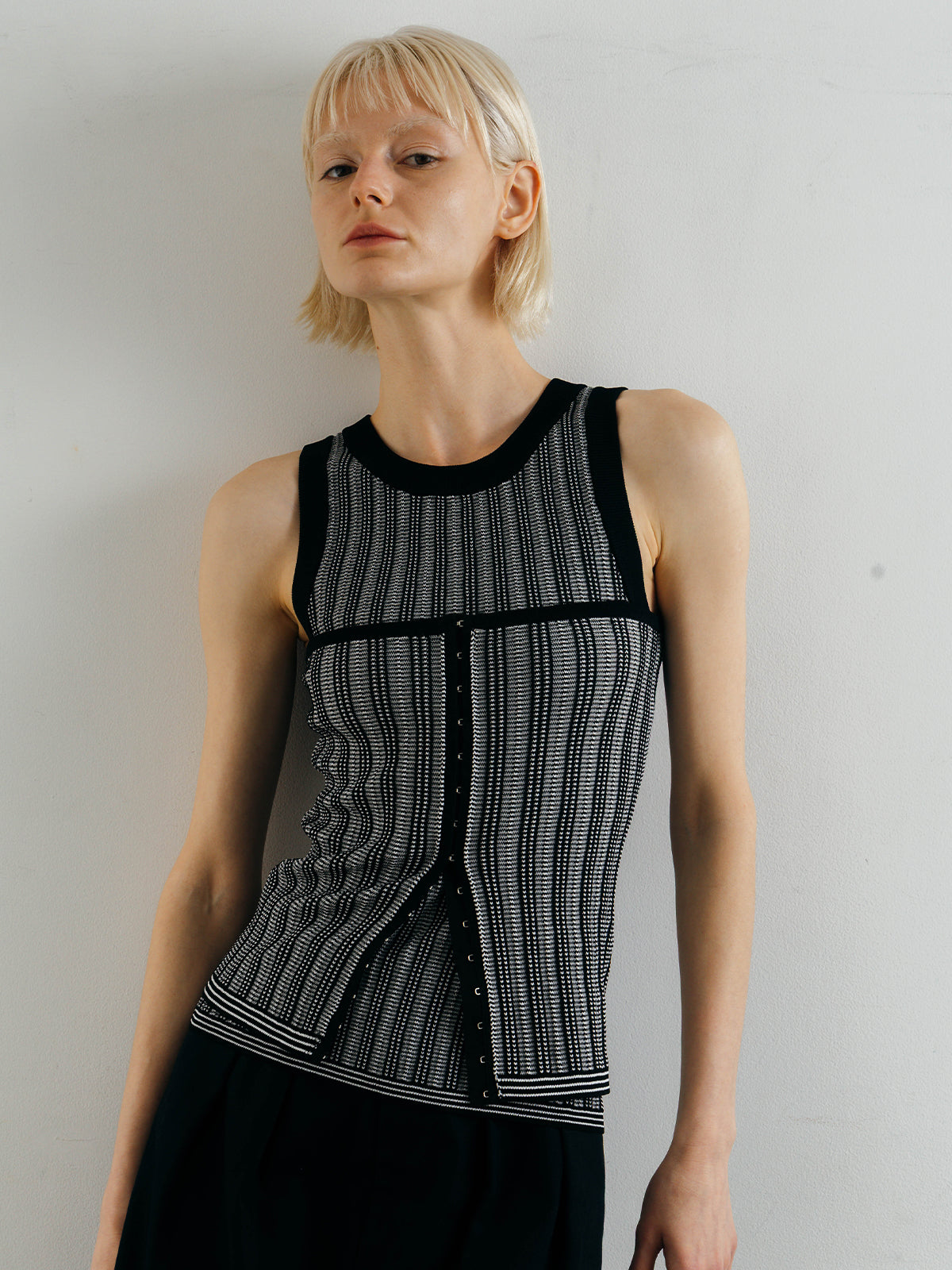 TUCK STITCH TANK TOP