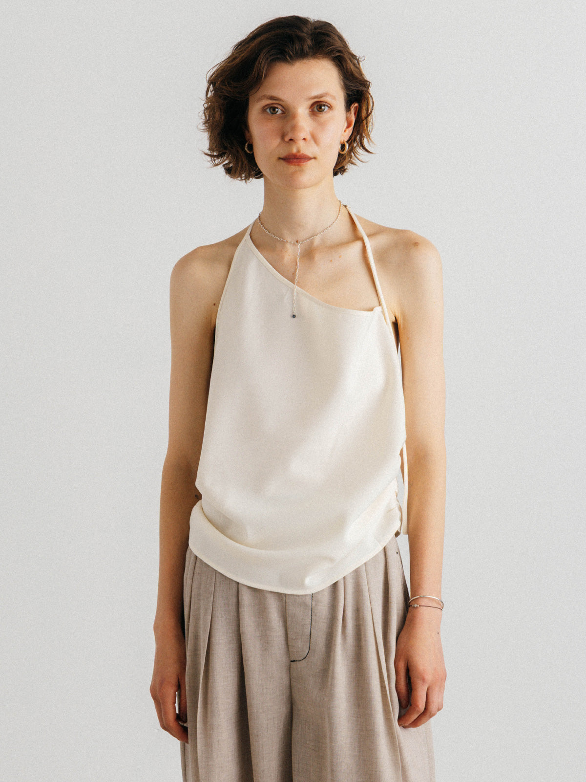 HOLTER NECK TOPS