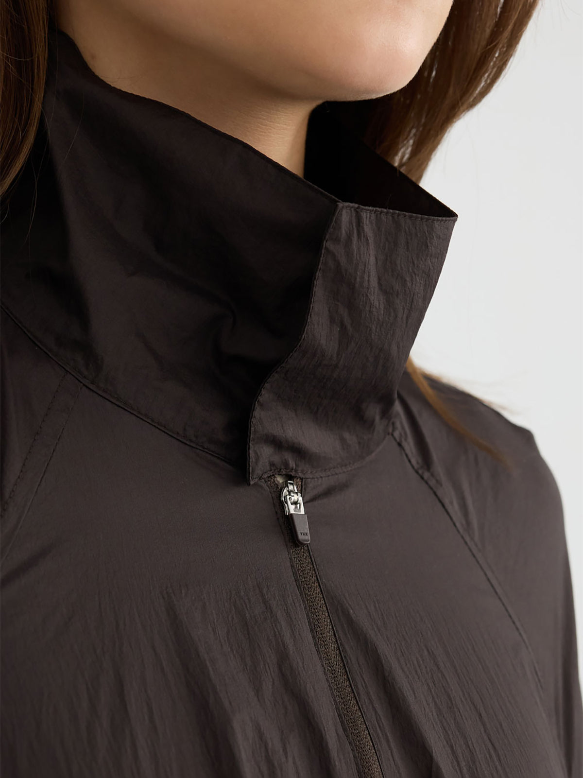 【Studio Doe】Stand Collar Drawstring Hem Lightweight Jacket
