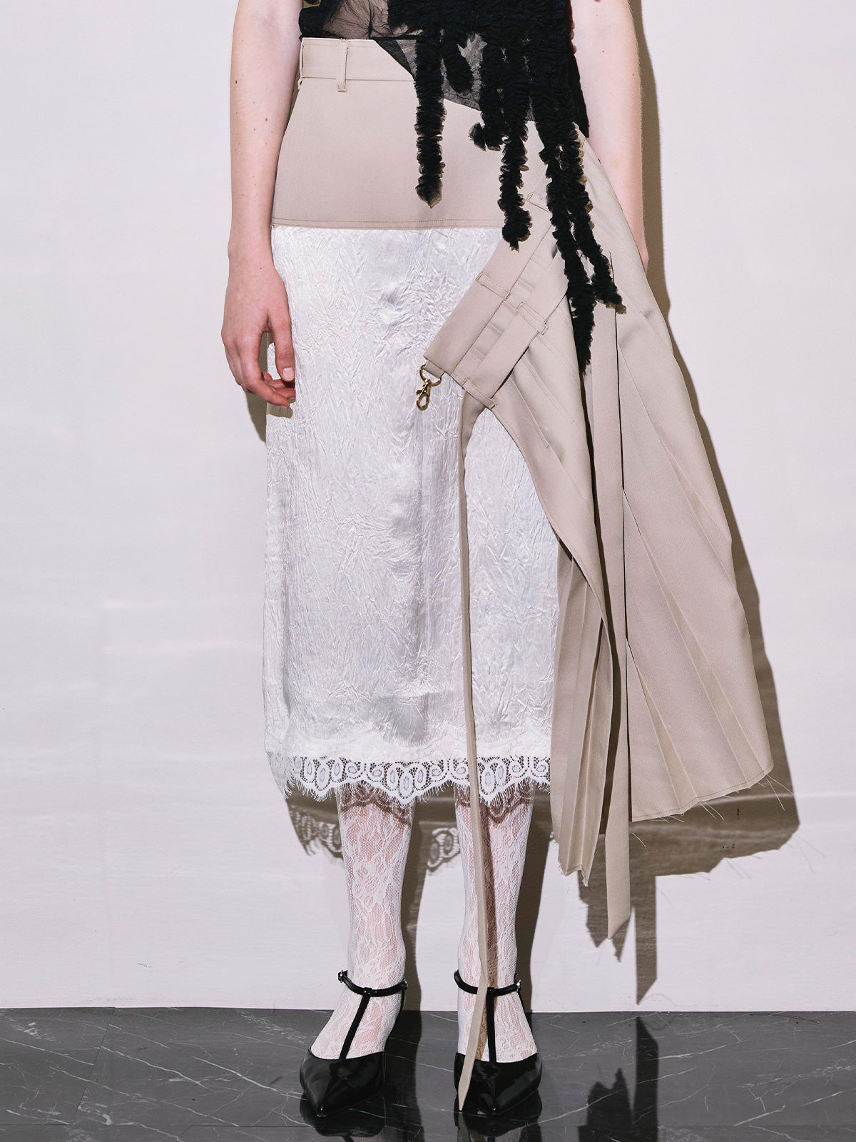 Masquerade pleats skirt