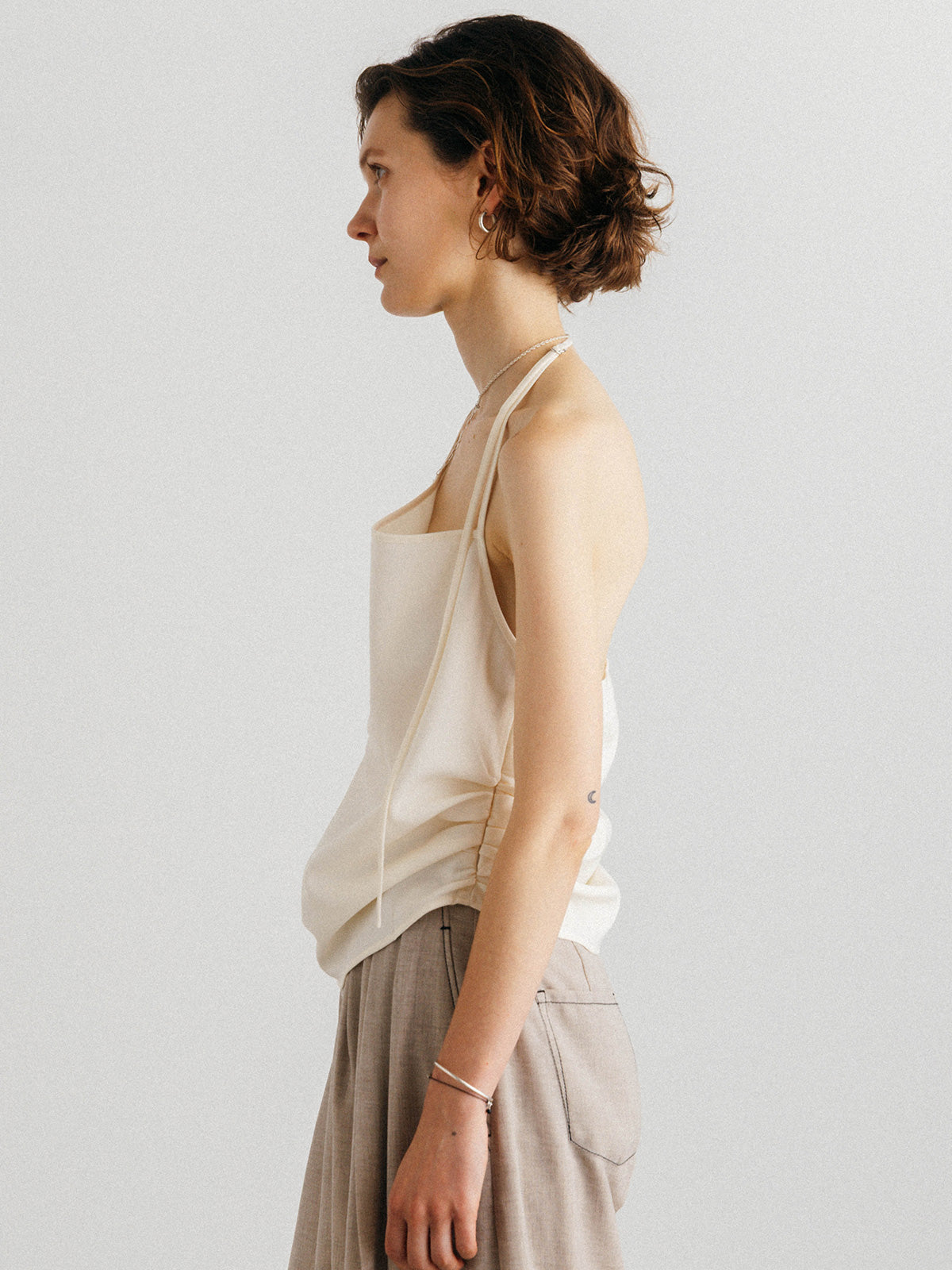 HOLTER NECK TOPS