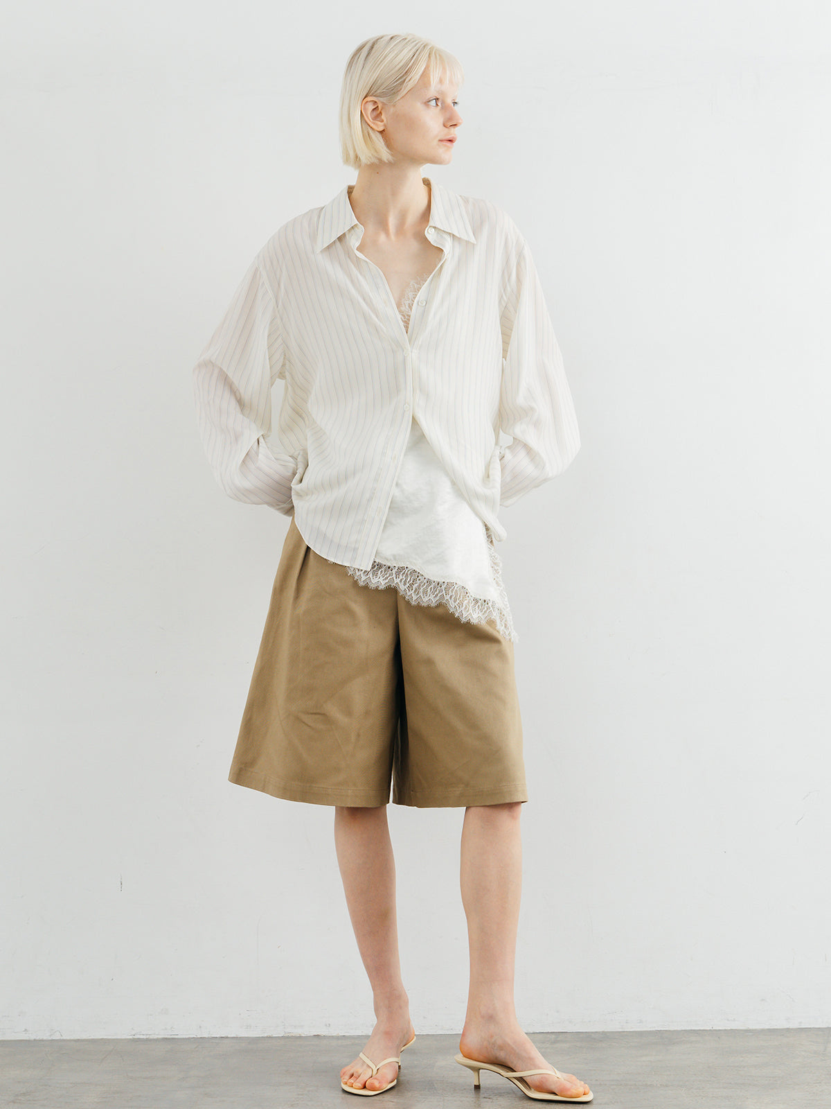 WIDE BERMUDA PANTS