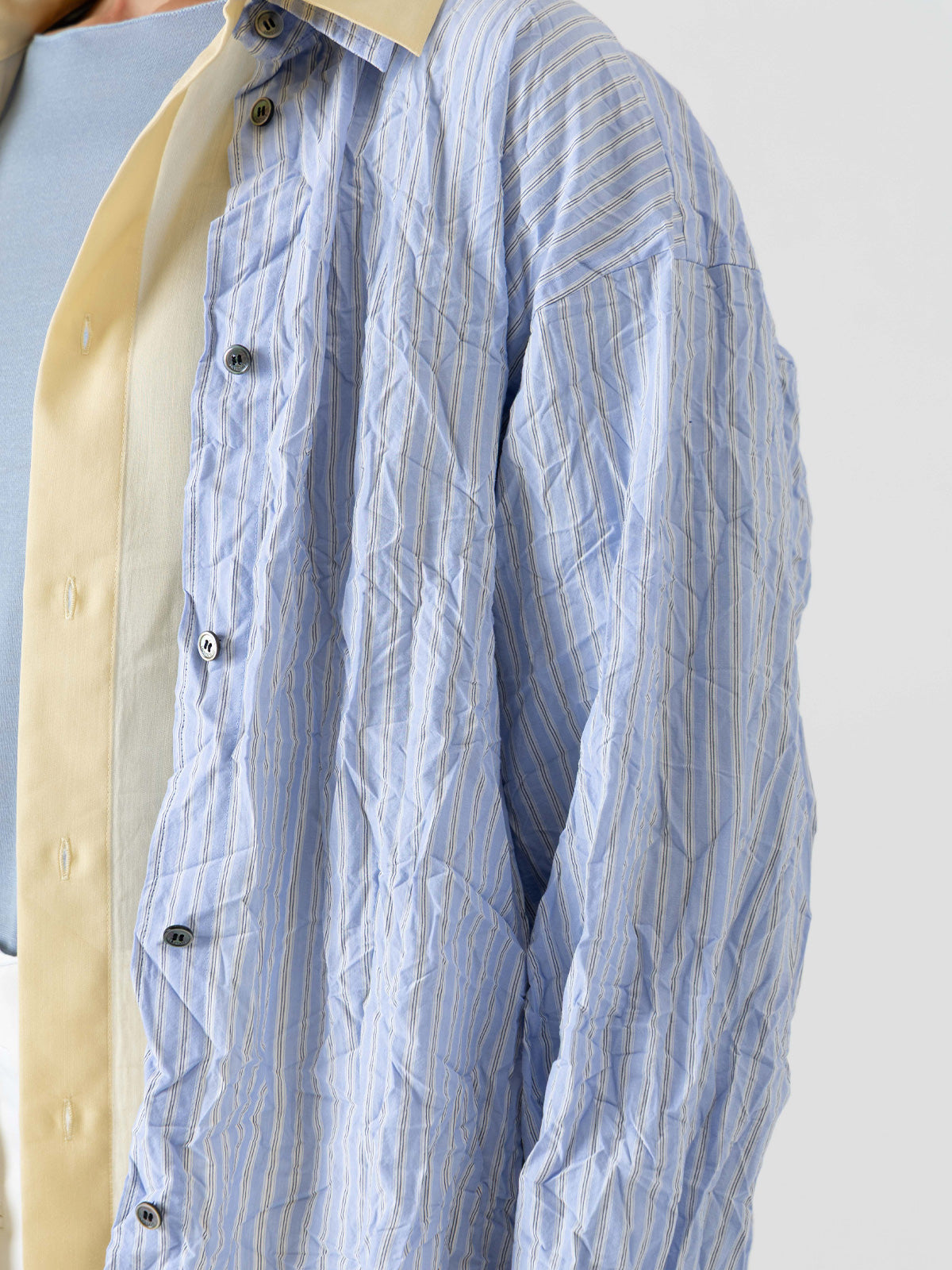 ORIGAMI PLEATS STRIPE SHIRT